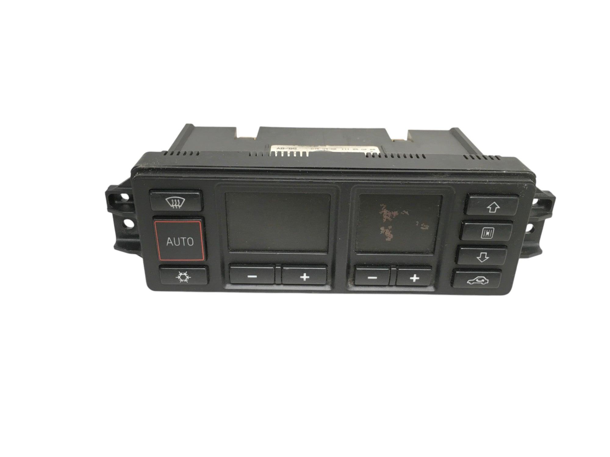 Climatizador Audi A3 8L Audi A4 B5 - 8L0820043D