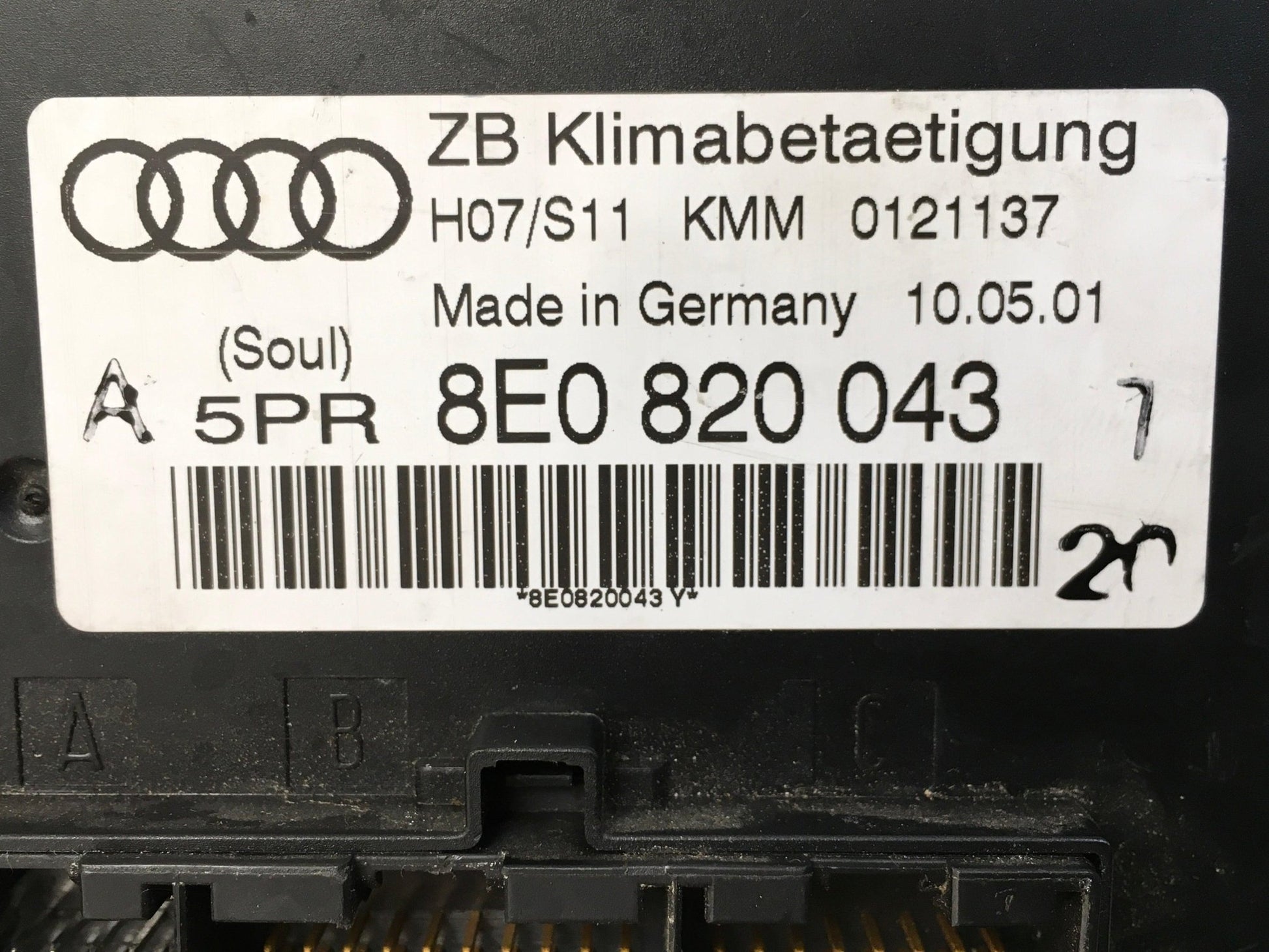Climatizador Audi A4 8E - 8E0820043
