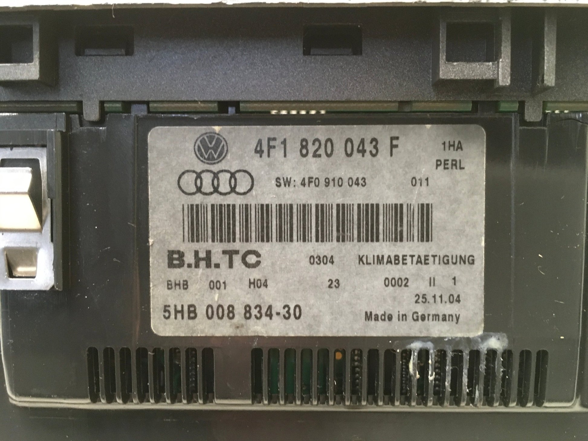 Climatizador Audi A6 C6 - 4F1820043F
