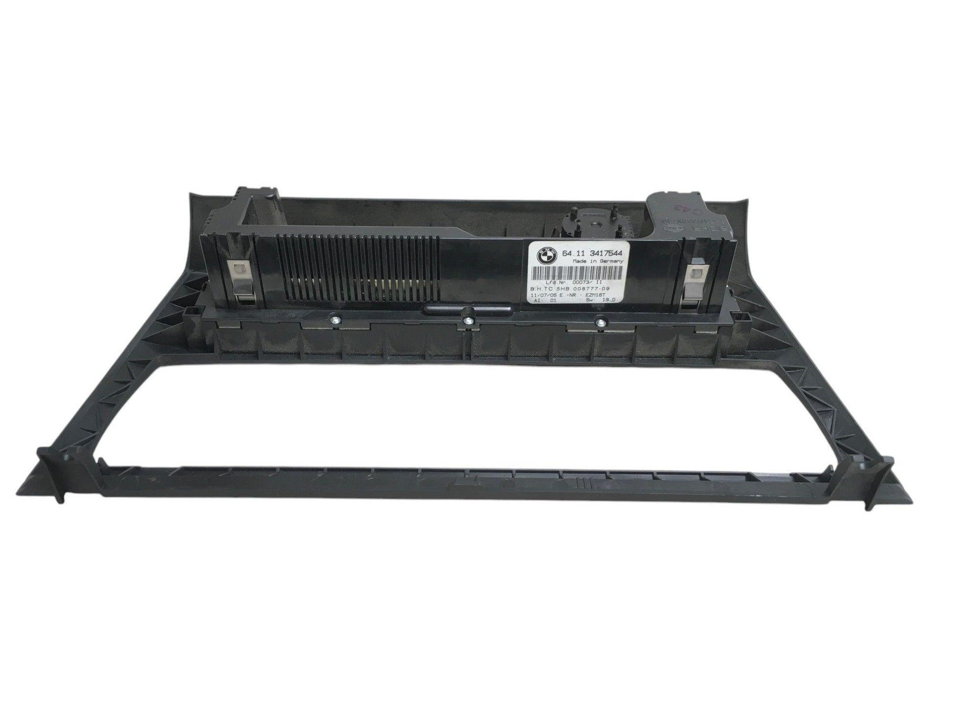 Climatizador BMW X3 E83 - 64113417544