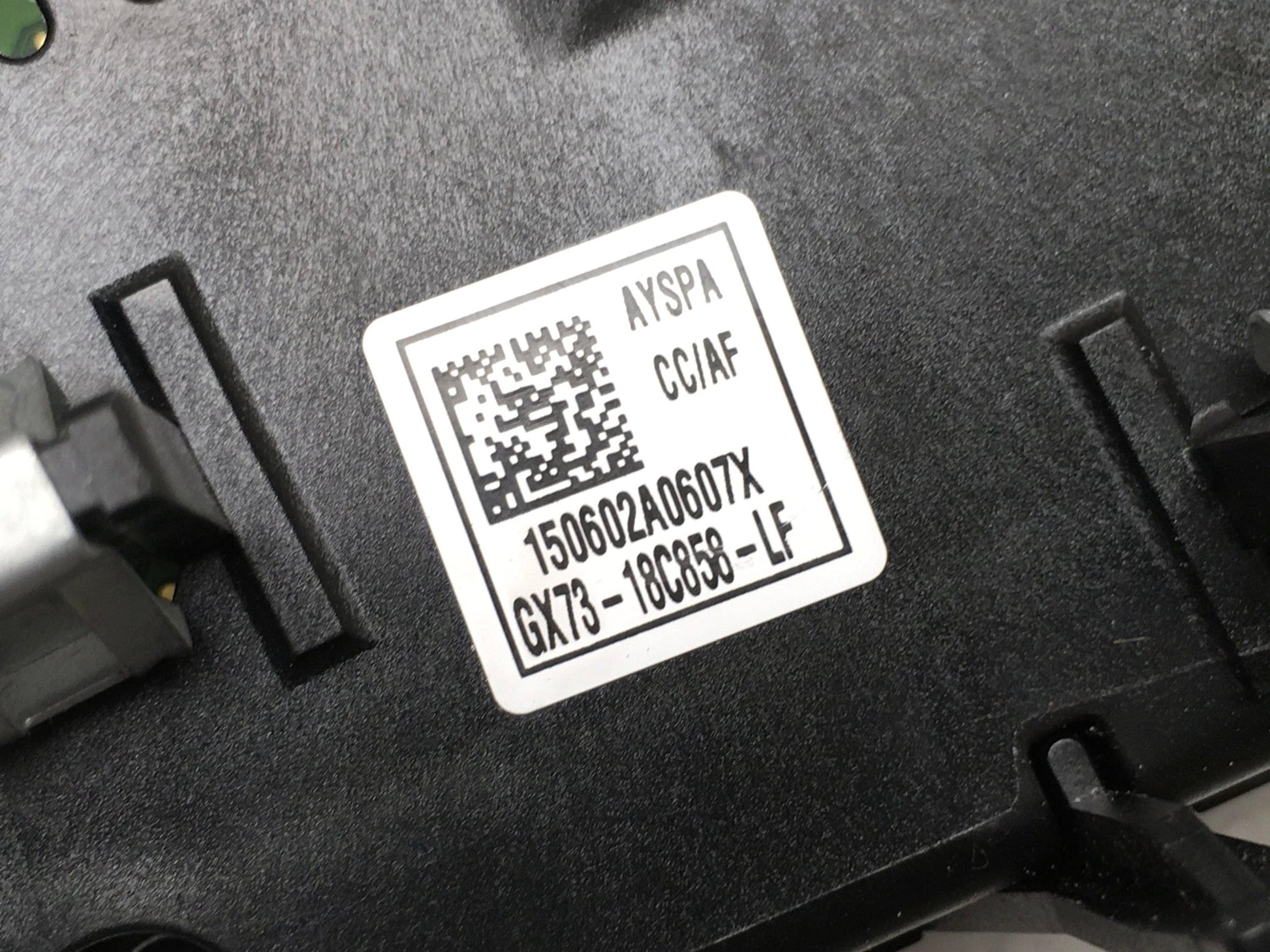 Climatizador Jaguar XE - GX7318C858LF