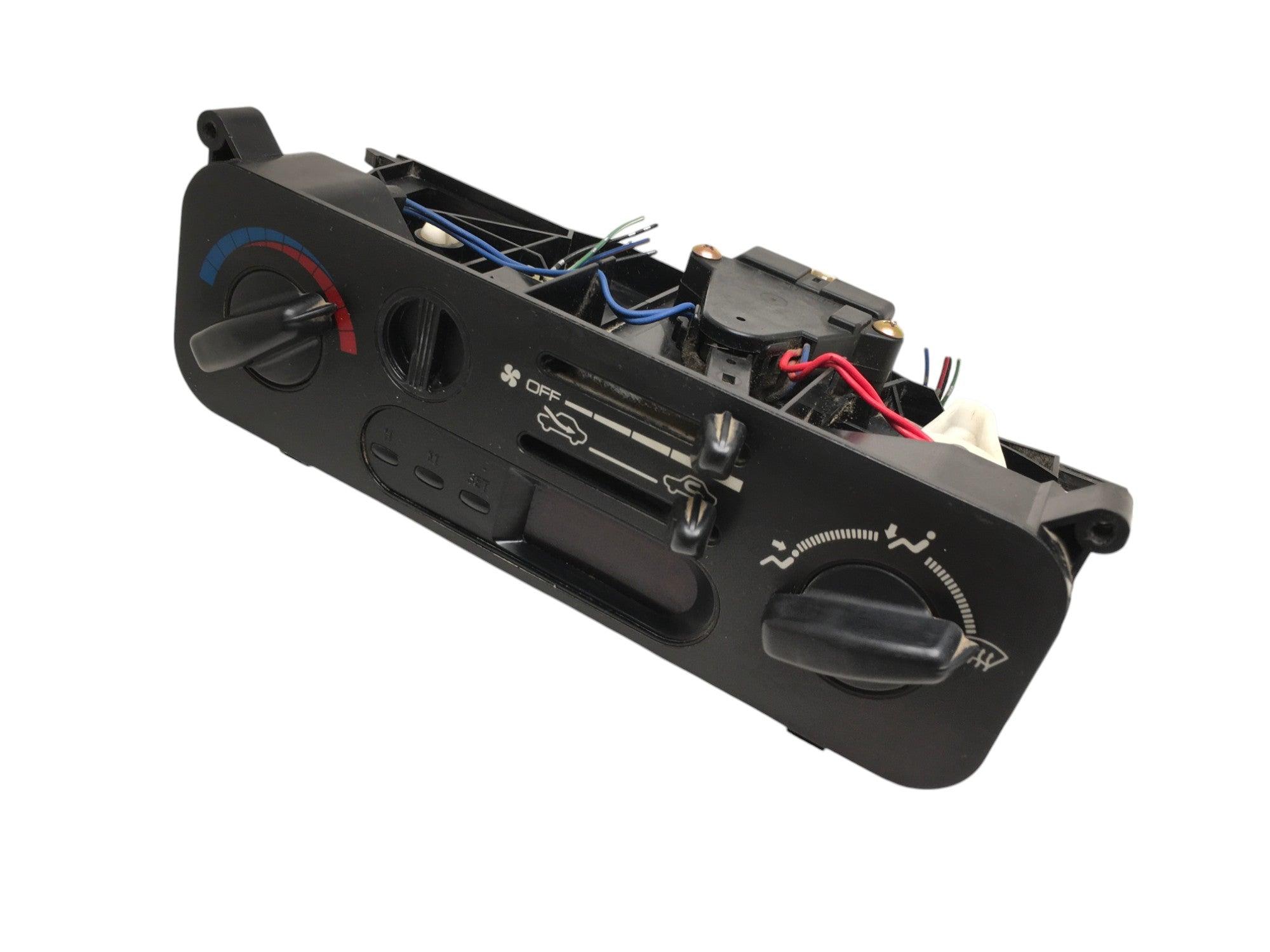 Climatizador Mitsubishi L200 K6/7 - MR148053