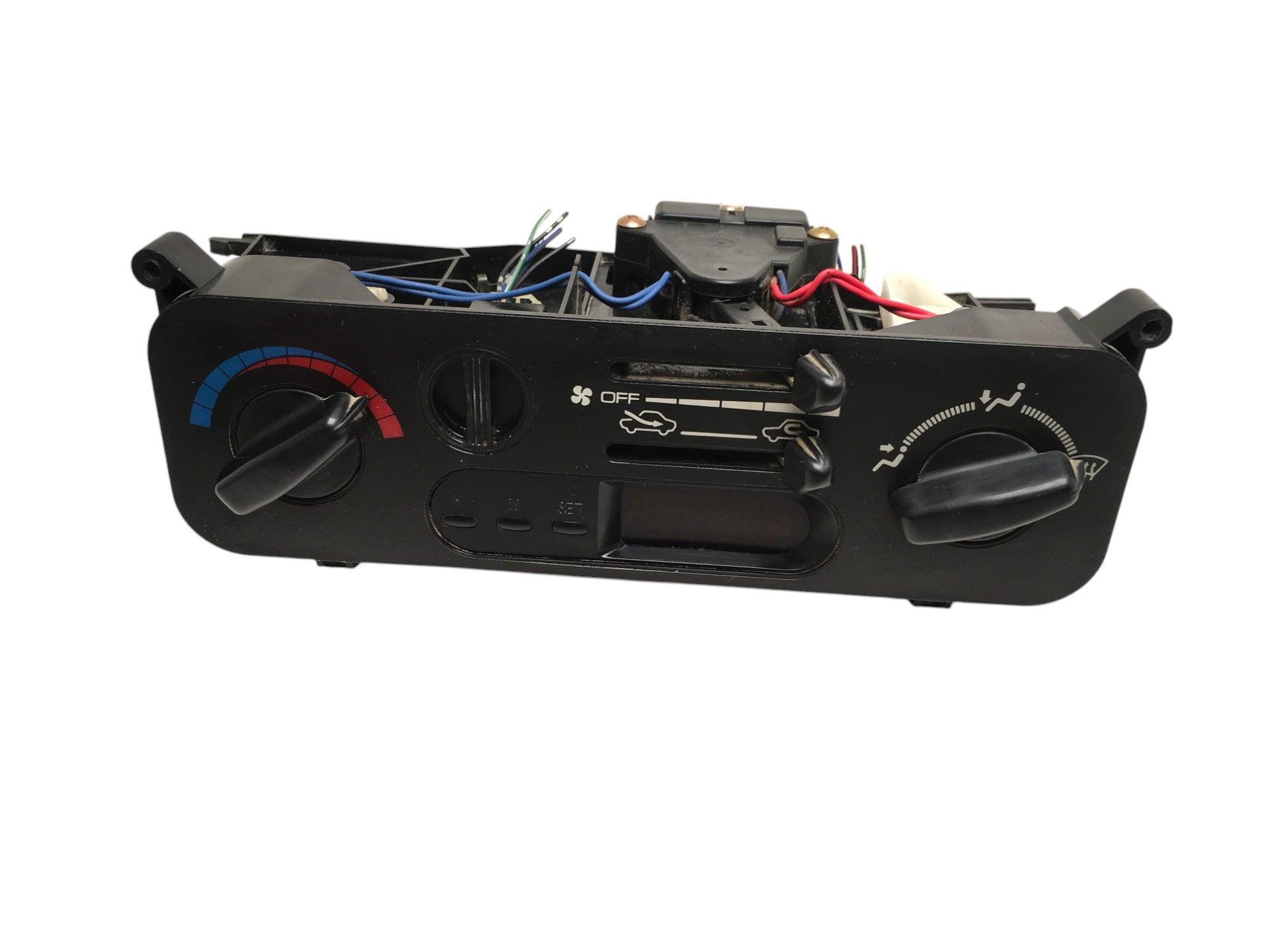 Climatizador Mitsubishi L200 K6/7 - MR148053