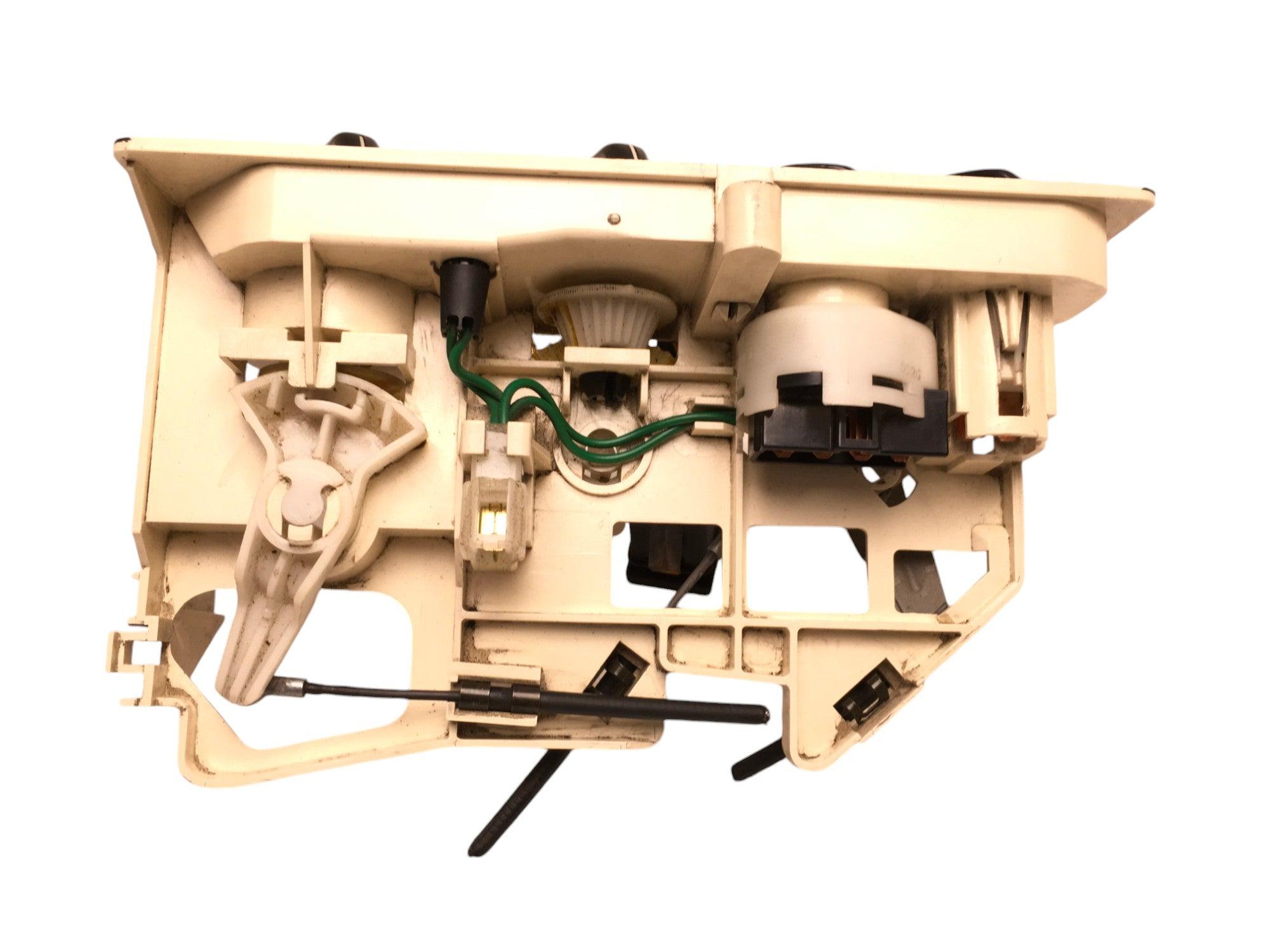 Climatizador Mitsubishi Pajero I y II - MR218469