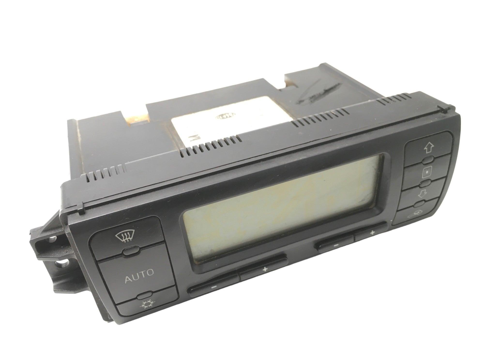 Climatizador Seat Leon I - 1M0820043C