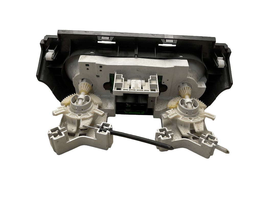 Climatizador Suzuki Swift 04-10 - 7440062J30BJP
