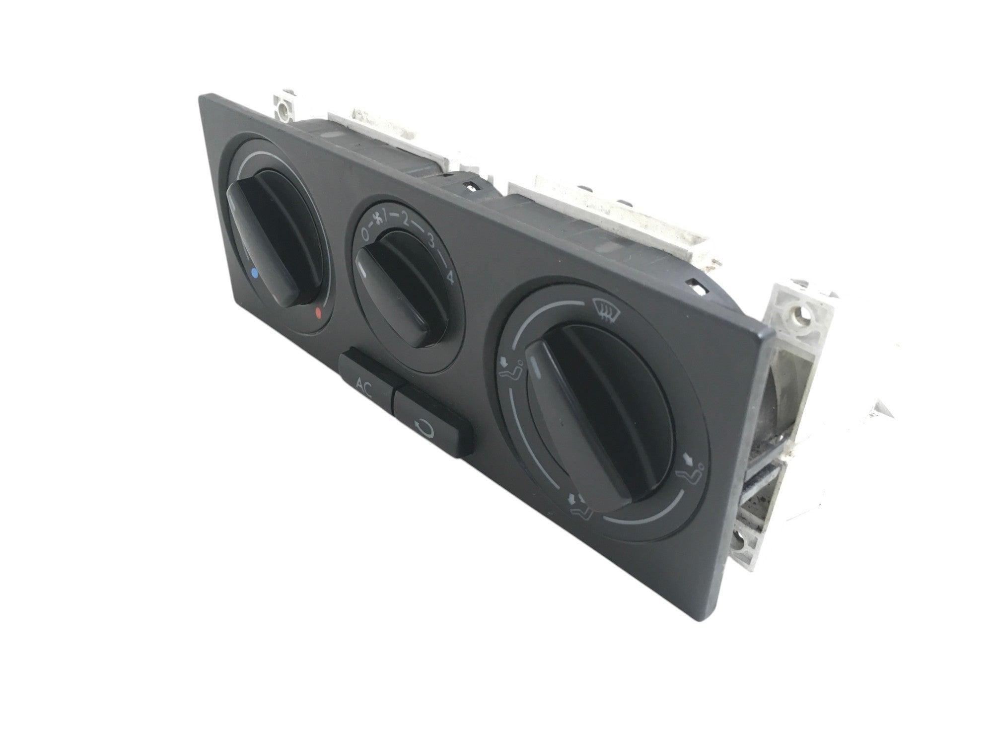 Climatizador VW 1J0820045F - 1J0820045F