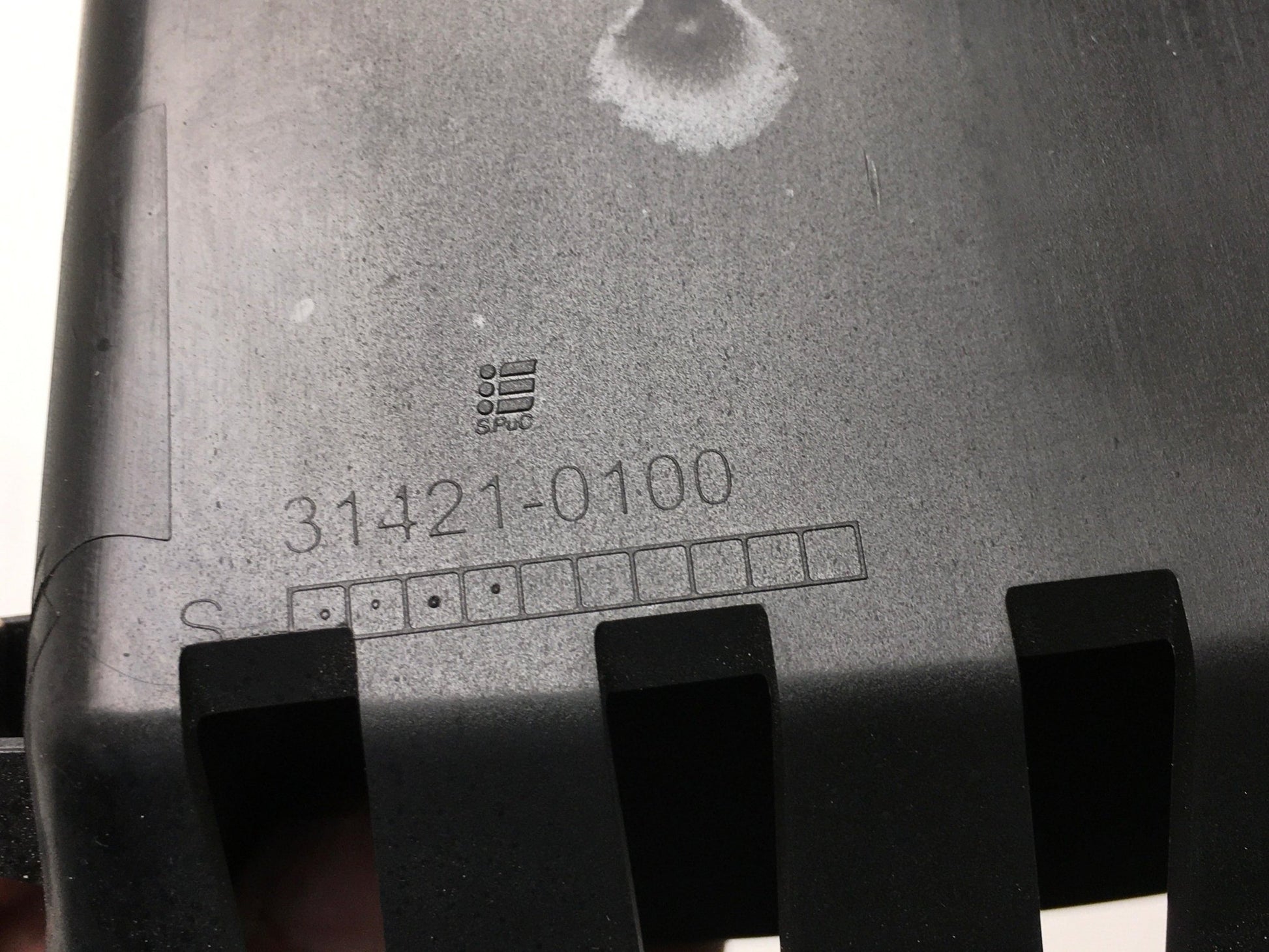 Compartimiento almacenamiento BMW E60/E61 - 7059956_