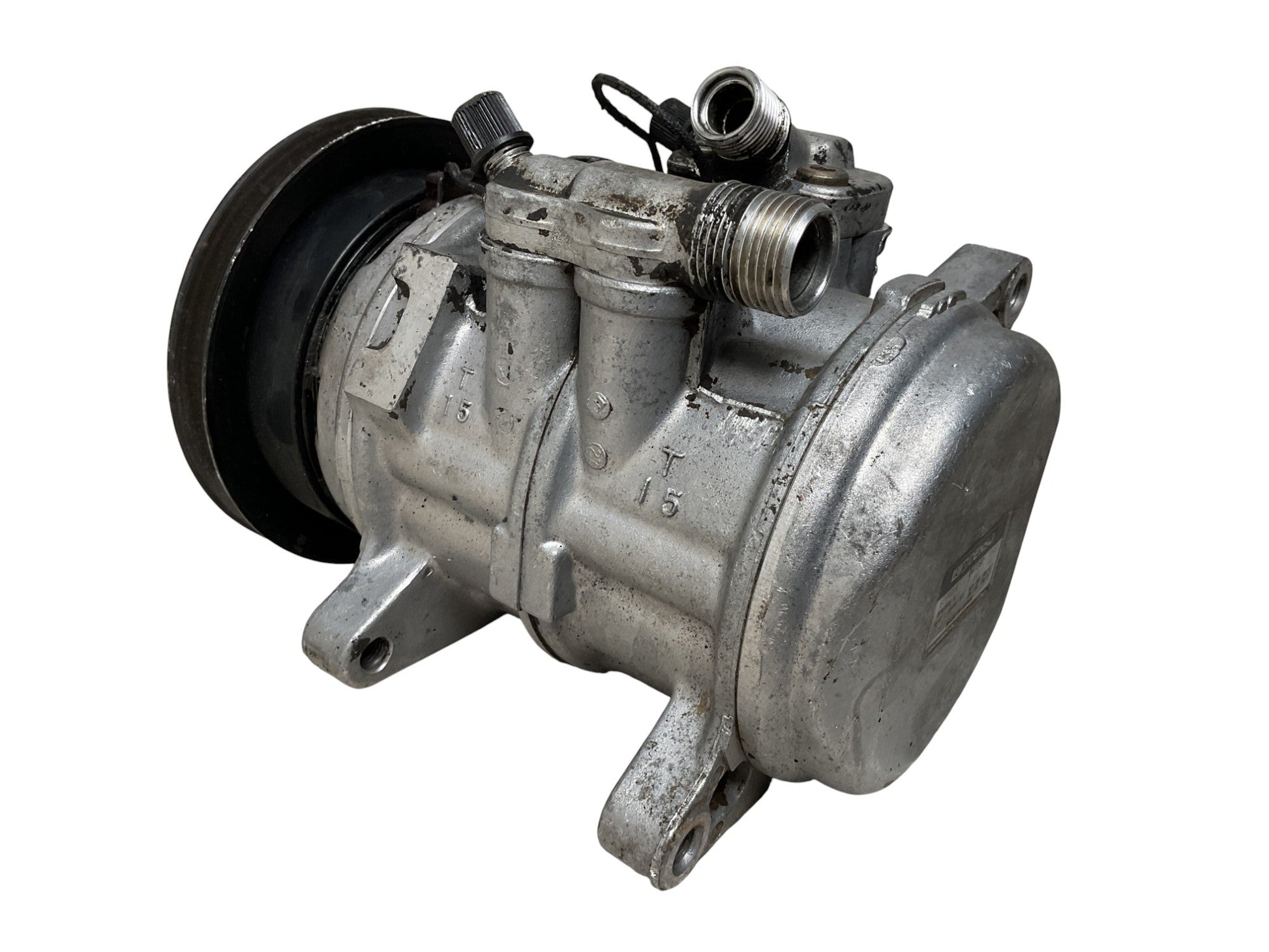 Compresor A/C Mitsubishi Pajero 1982-1991 - 0472003040