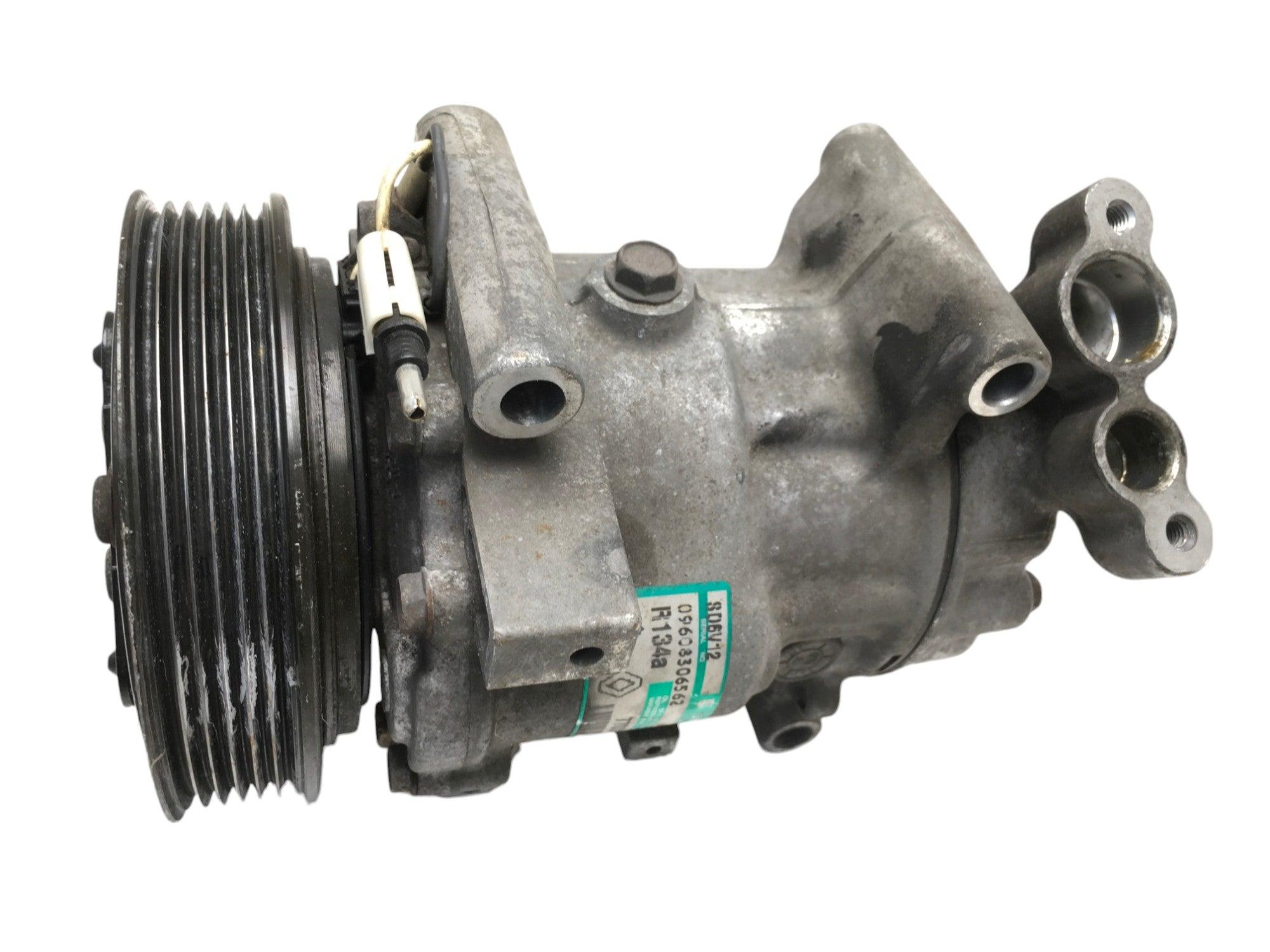 Compresor A/C Renault Clio II / Kangoo - 7700111235