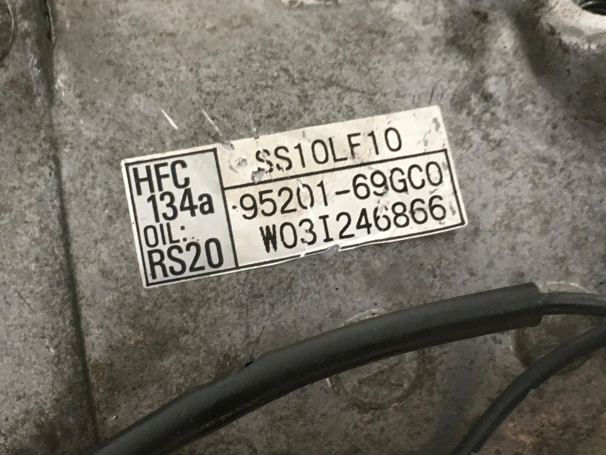 Compresor A/C Suzuki 95201 - 69GC0 - 9520169GC0