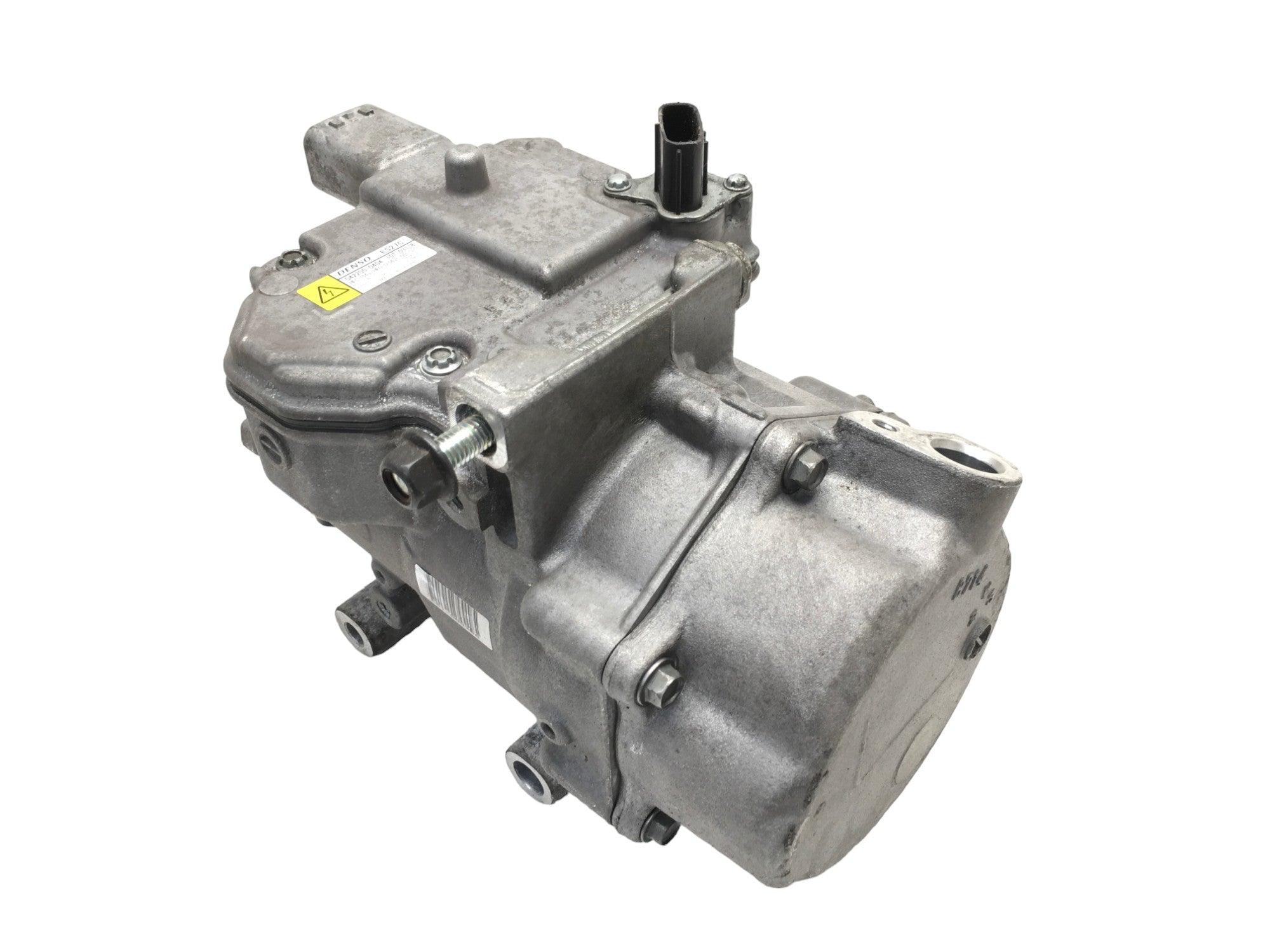 Compresor A/C Toyota Prius Lexus CT - 0422000404