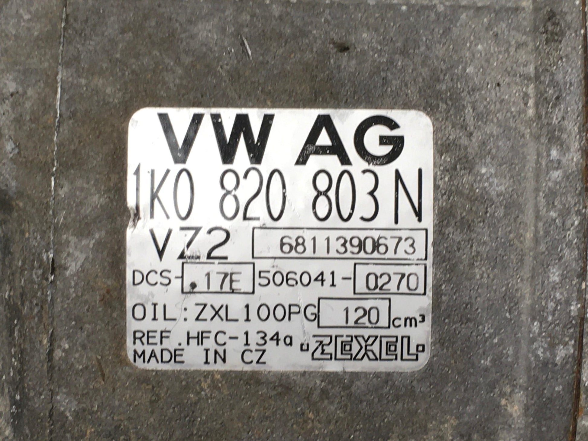 Compresor A/C VW 1K0820803N - 1K0820803N
