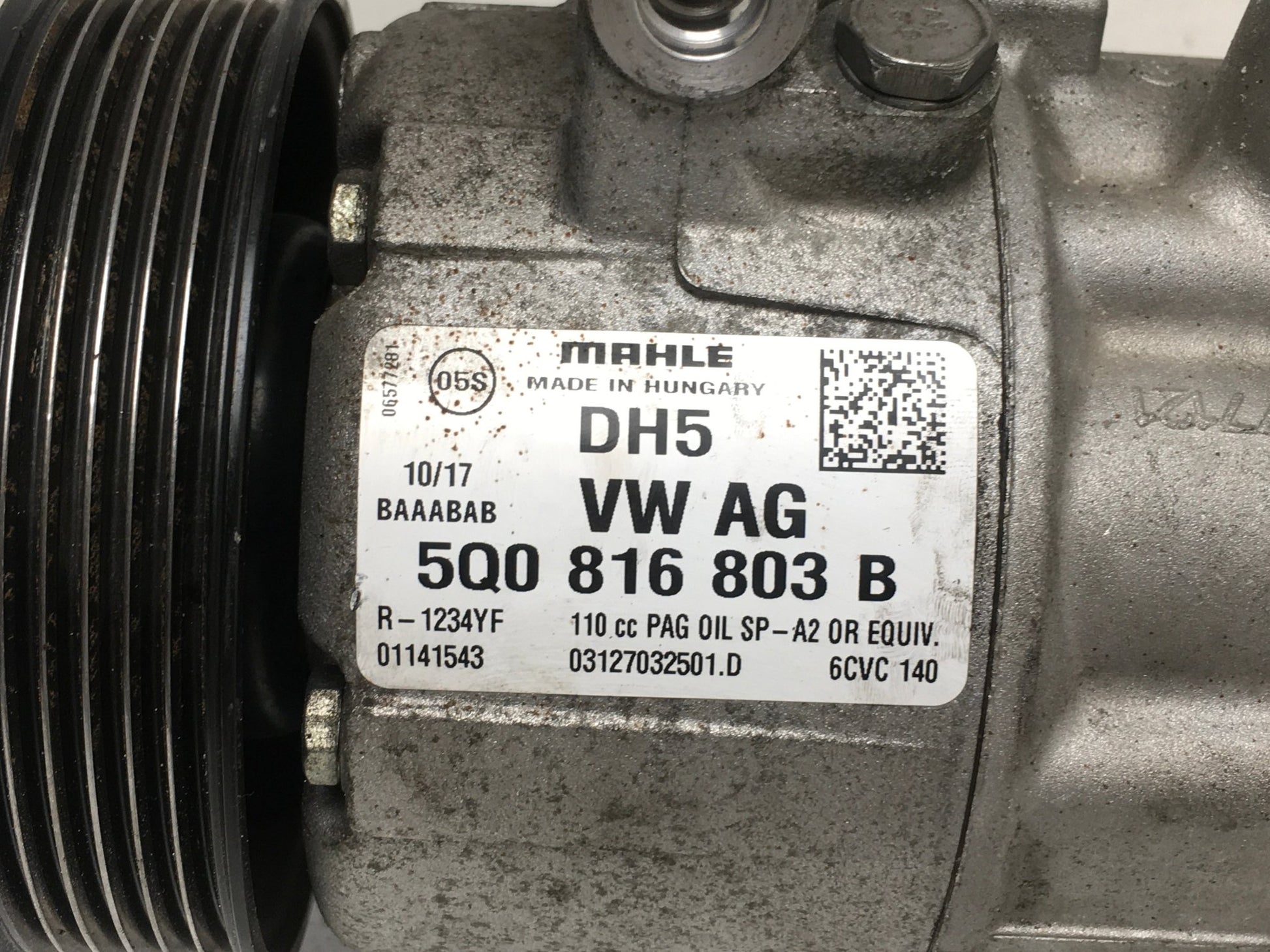 Compresor A/C VW 5Q0816803B - 5Q0816803B