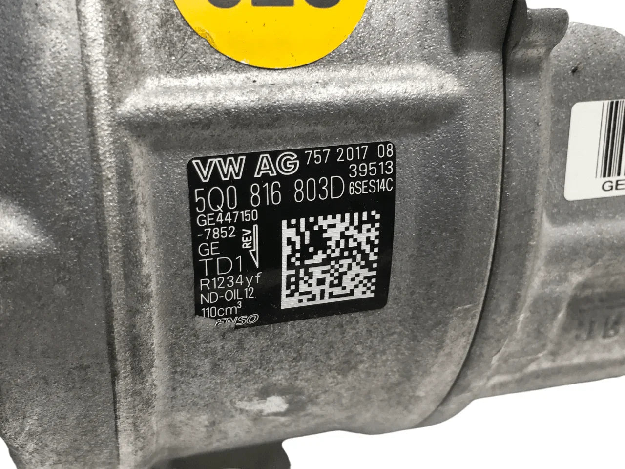 Compresor A/C VW 5Q0816803D