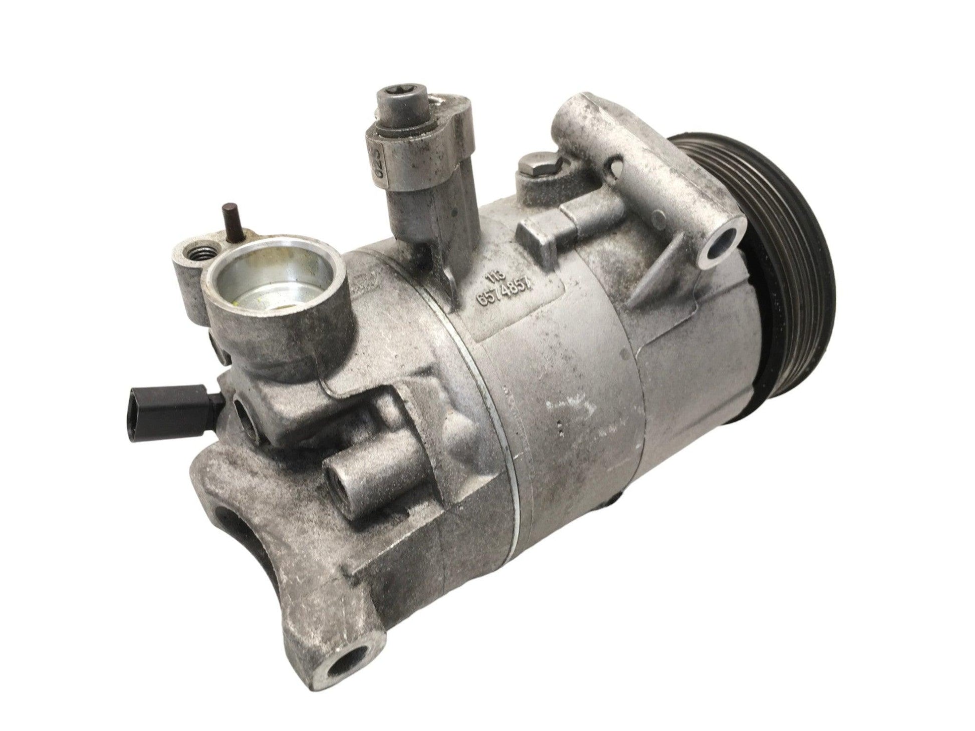 Compresor A/C VW 5Q0820803B - 5Q0820803B