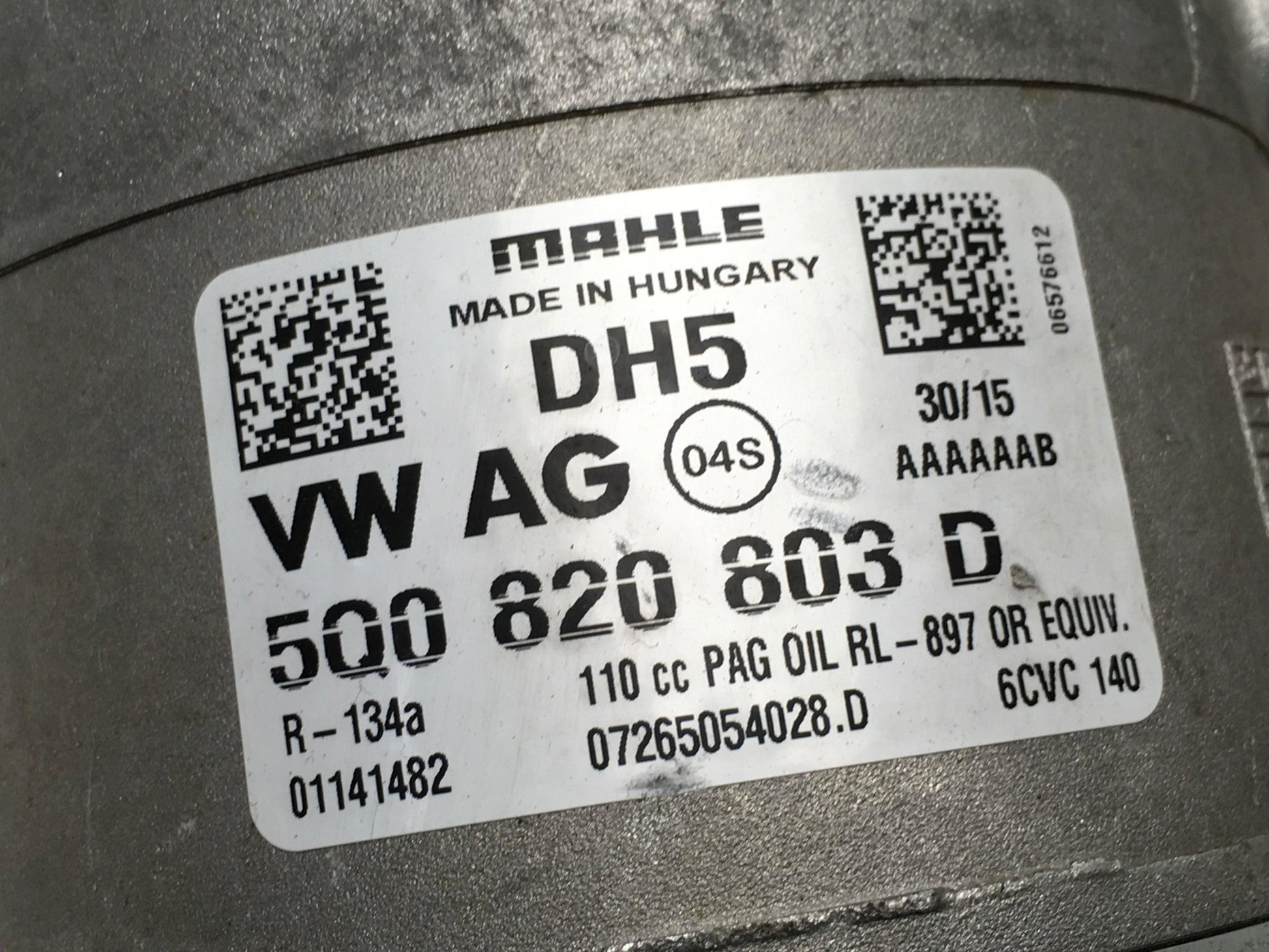 Compresor A/C VW 5Q0820803D - 5Q0820803D