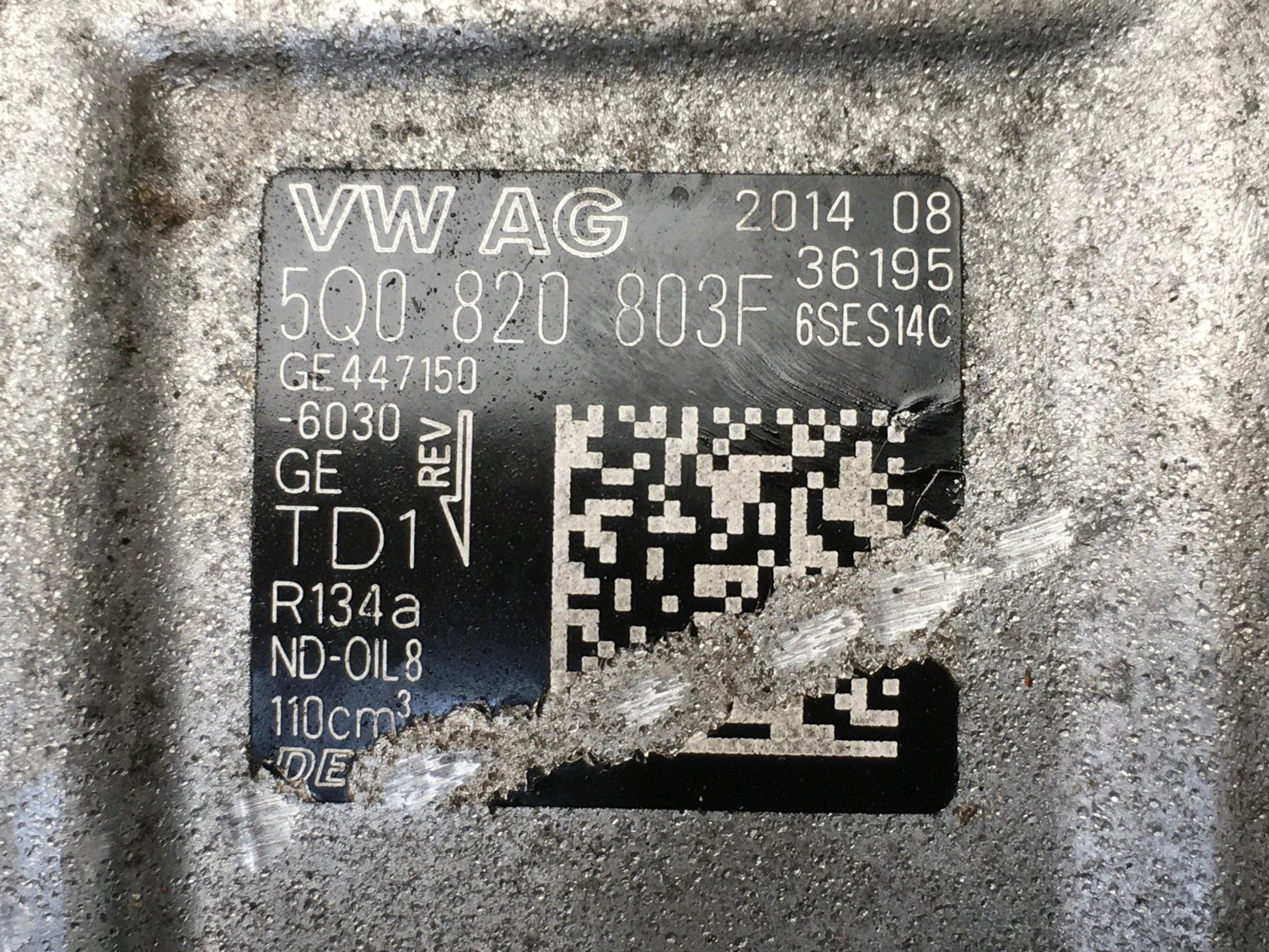 Compresor A/C VW 5Q0820803F - 5Q0820803F_