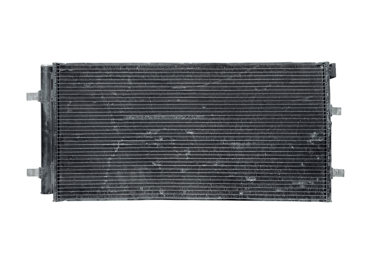 Condensador A/C Audi 8K0260401H - 8K0260401H