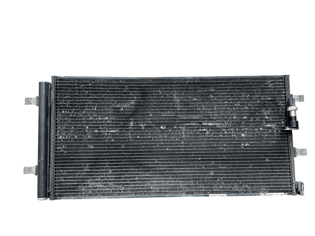 Condensador A/C Audi 8K0260401H - 8K0260401H
