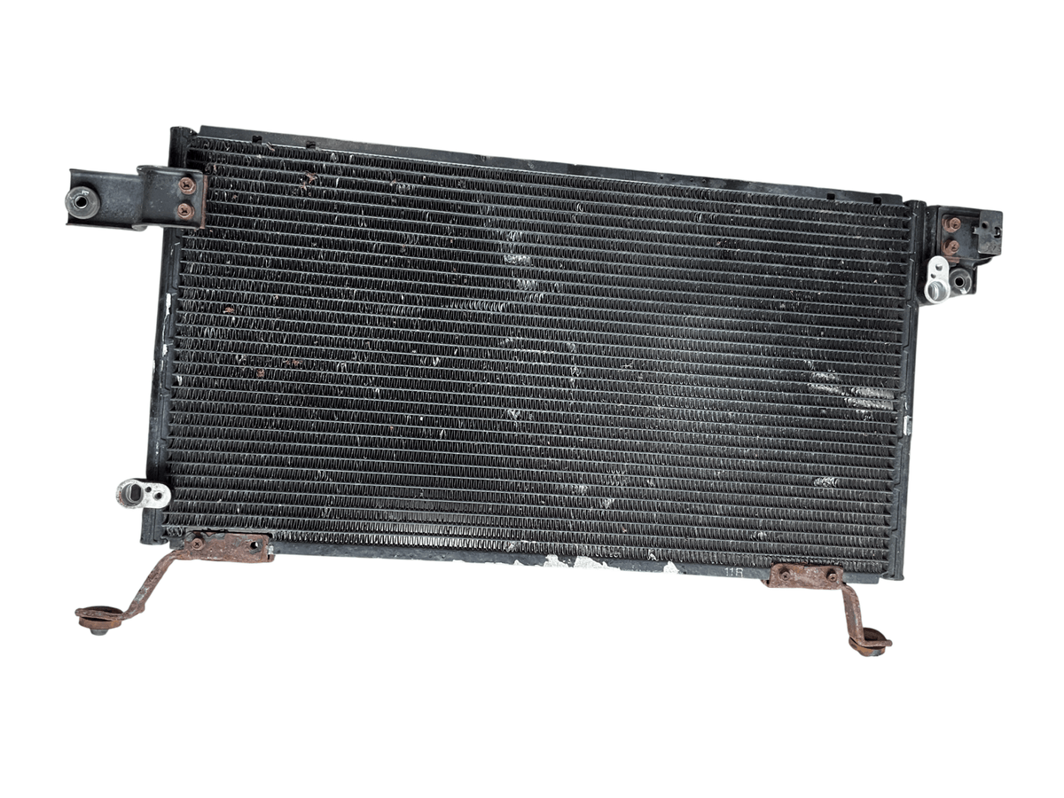 Condensador A/C Mitsubishi Pajero 91-00 - MR146343