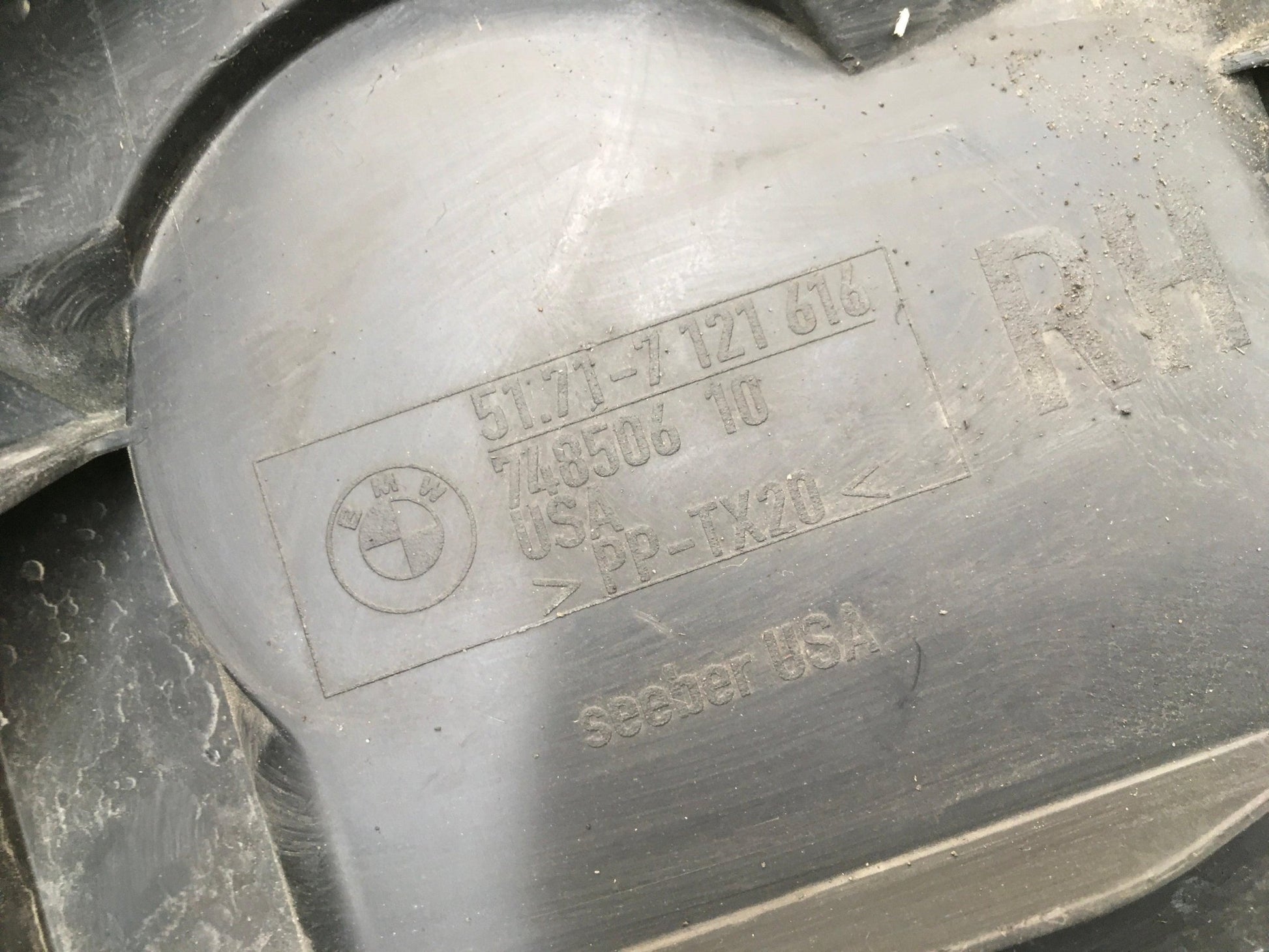 Conducto aire freno BMW X5 E53 - 74850610