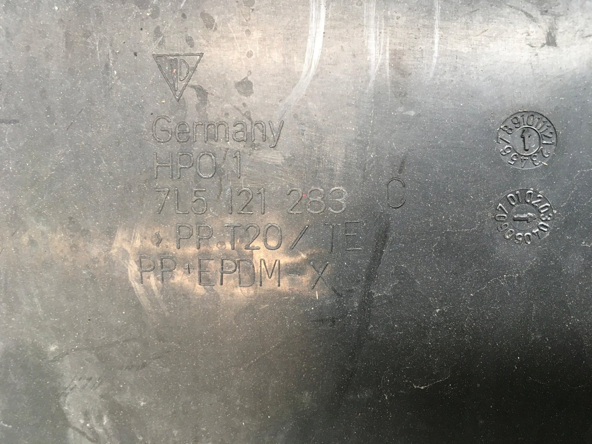 Conducto aire radiador Porsche Cayenne 9PA - 7L5121283