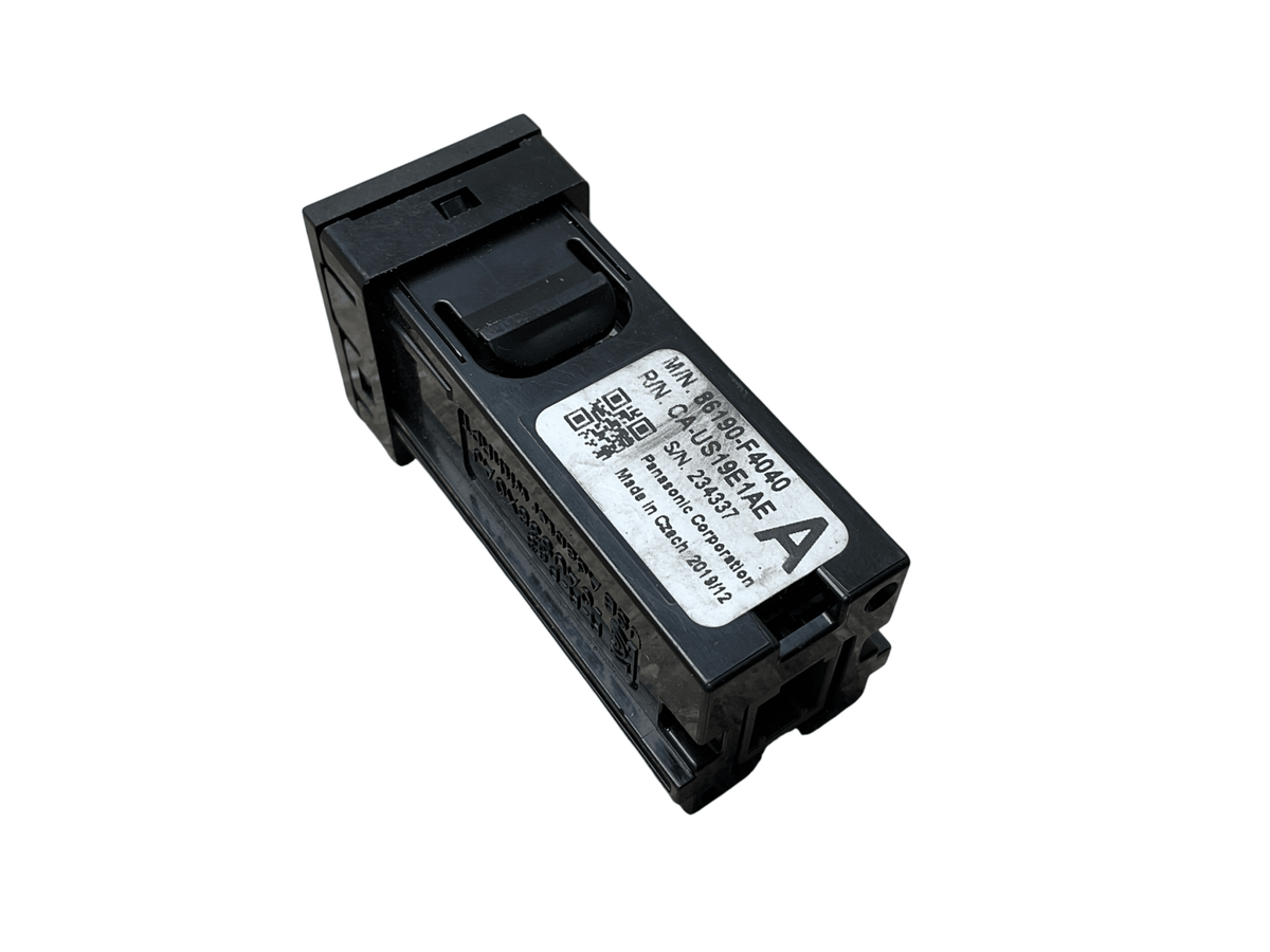 Conector USB Toyota C-HR 16-21 - 86190F4040