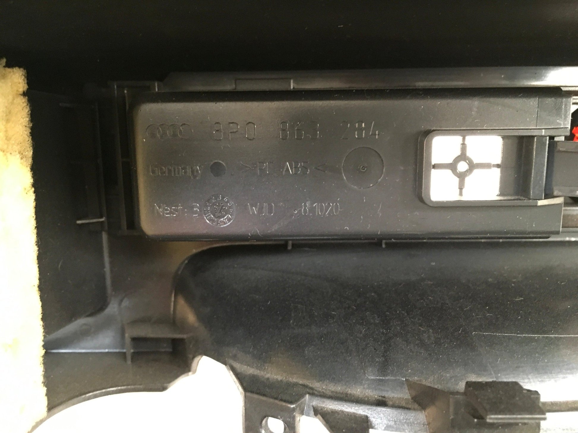 Consola central Audi A3 8P - 8E0863241G