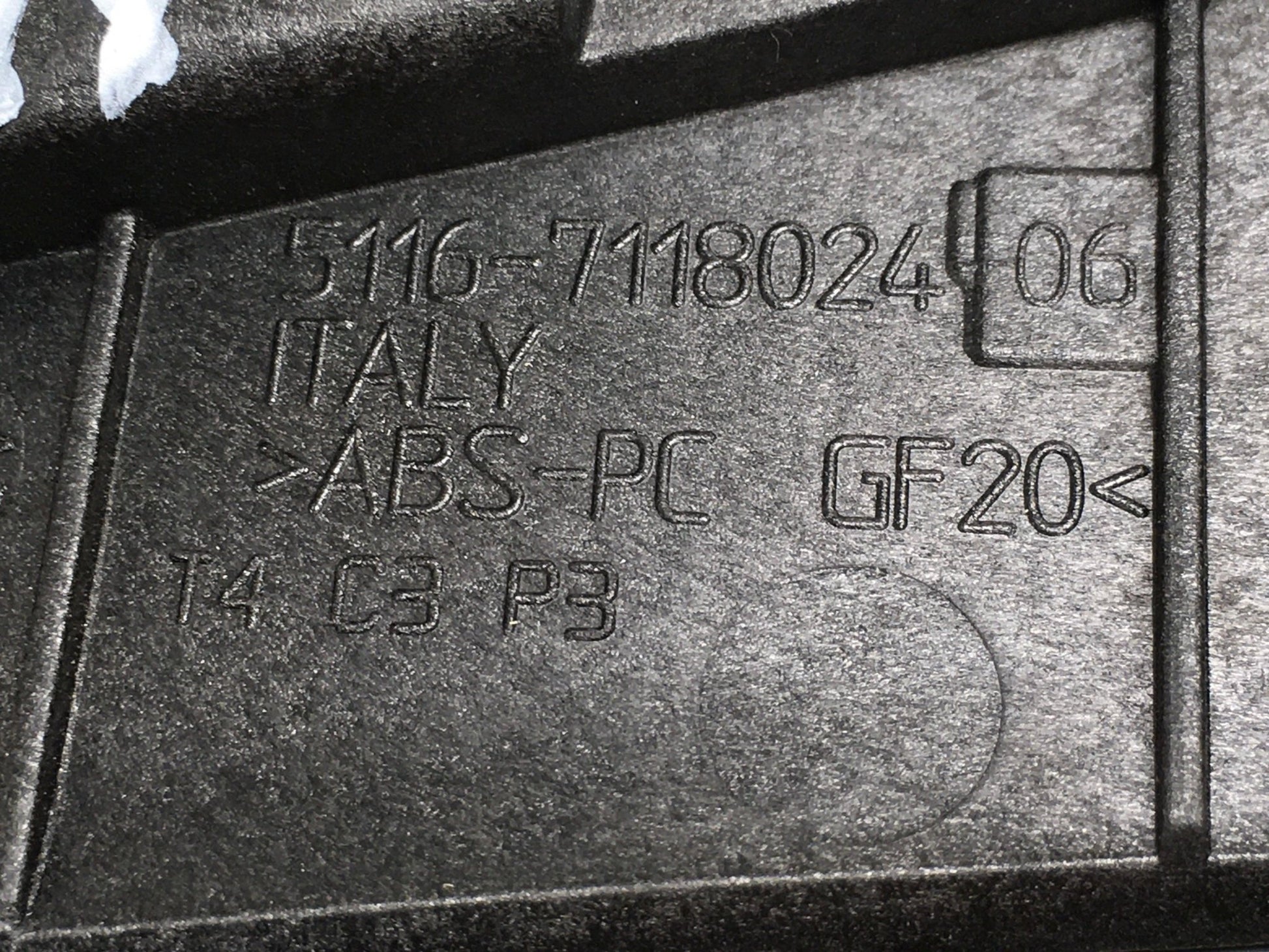 Consola central BMW 3 E90 E91 - 51167118024