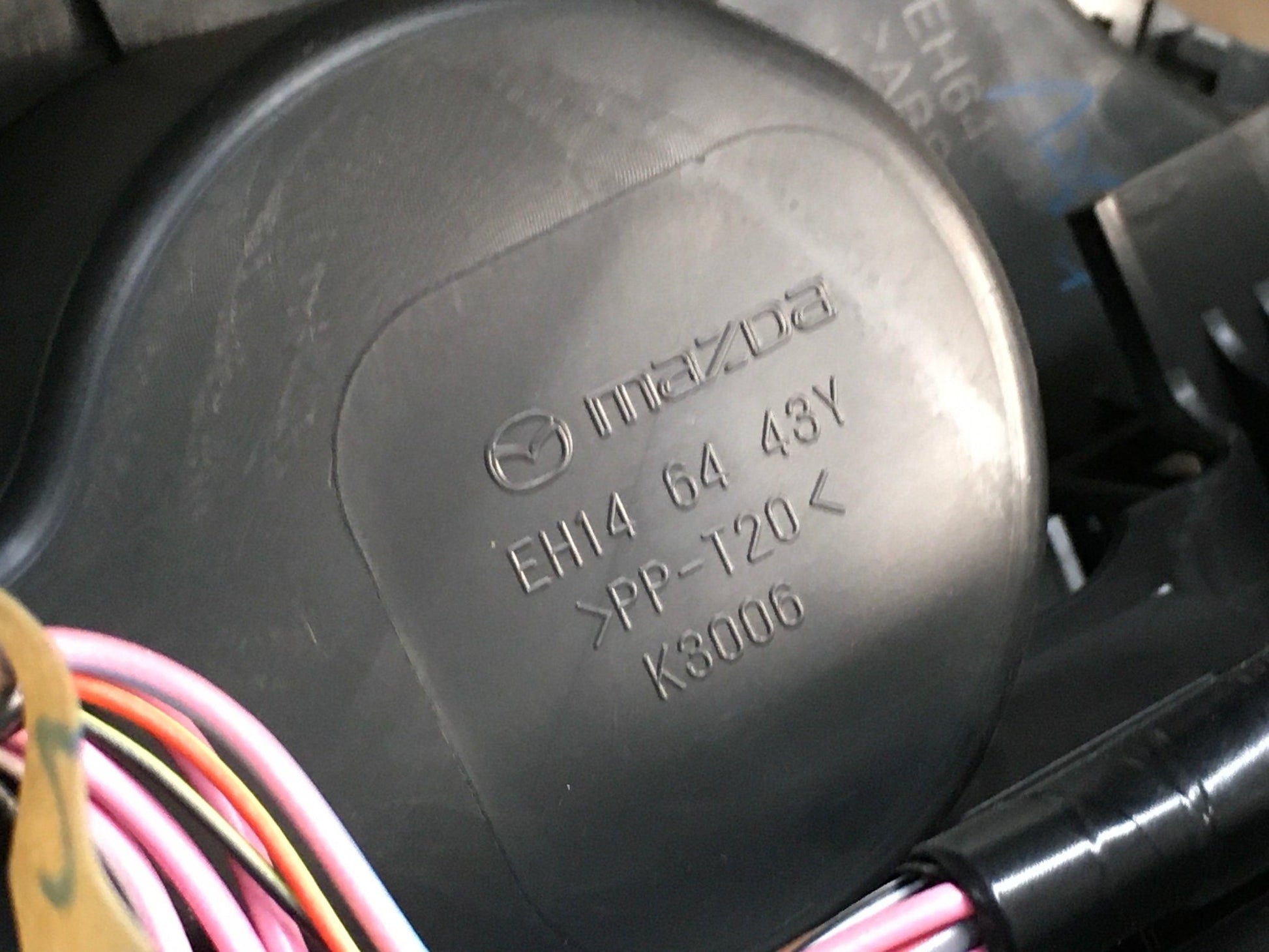 Consola central Mazda CX - 7 - EH146443Y