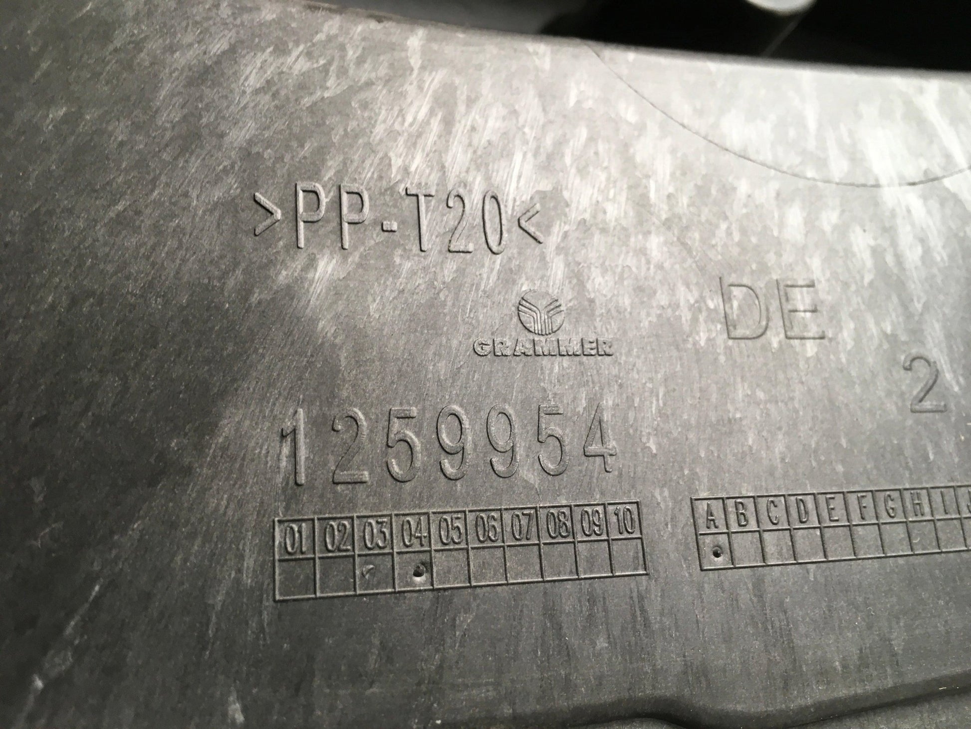 Consola central Mercedes C205 - 1259954