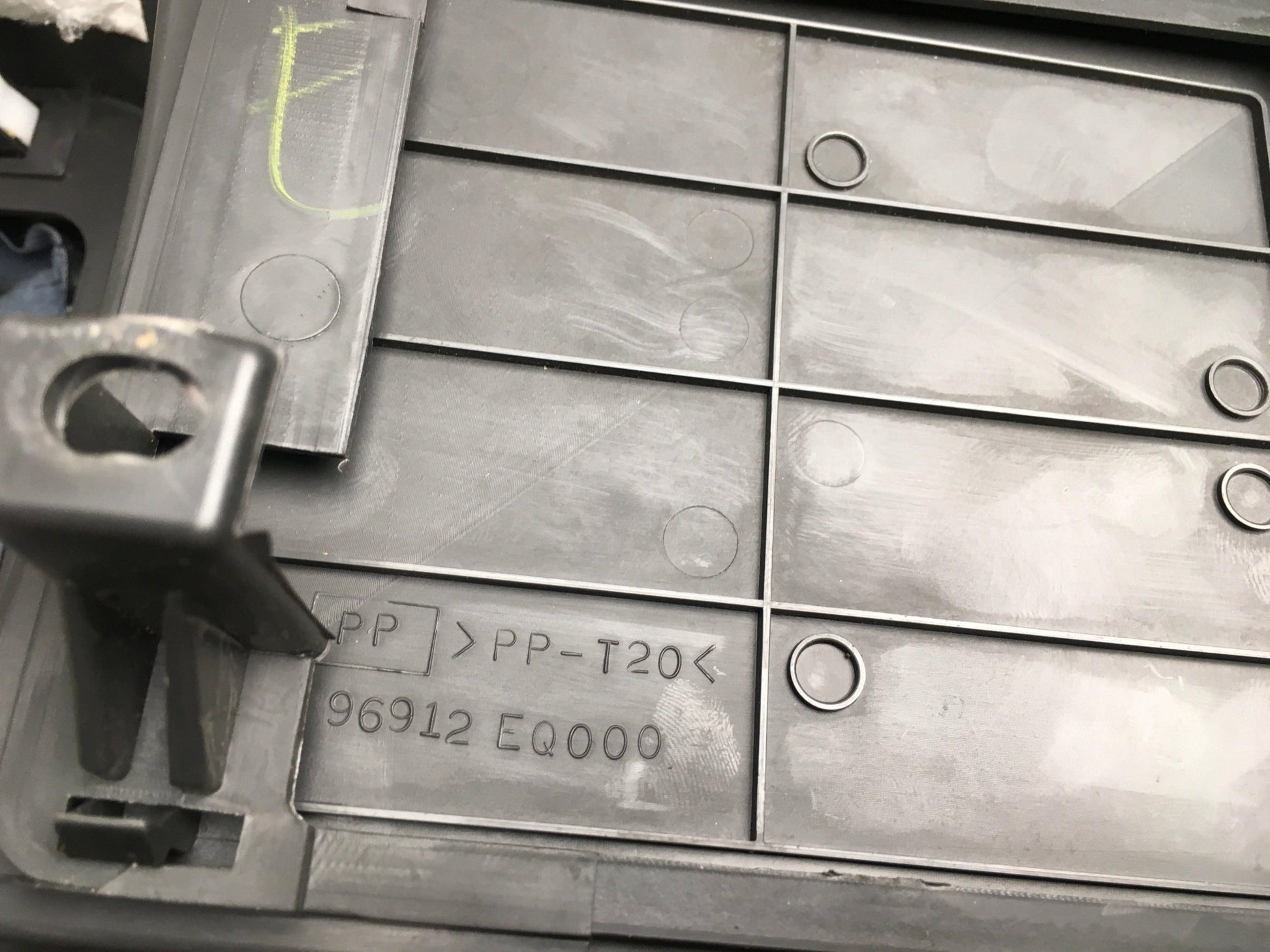 Consola central Nissan X-trail T30 - 96912EQ000