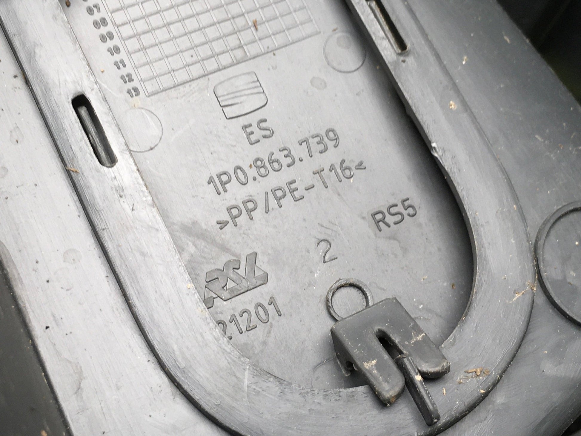 Consola central Seat Leon II 1P0864252 - 1P0864252