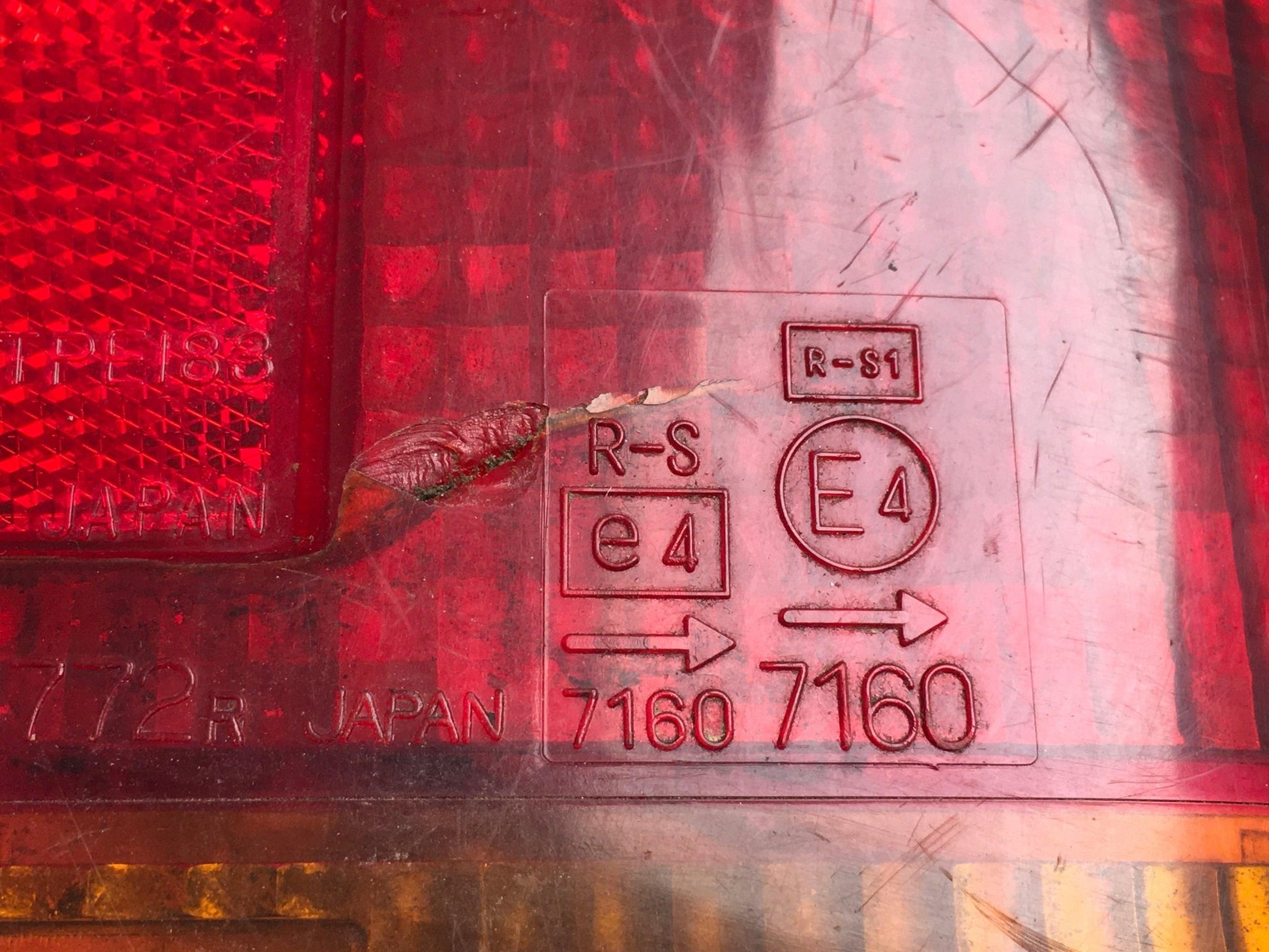 Cristal Piloto tra dcho Mitsubishi Montero I L040 - MB283726