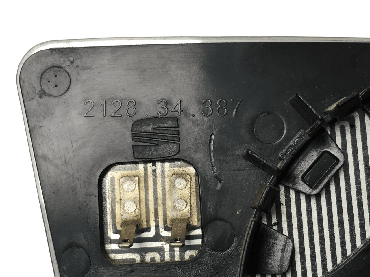 Cristal retrovisor izquierdo Seat 212834387