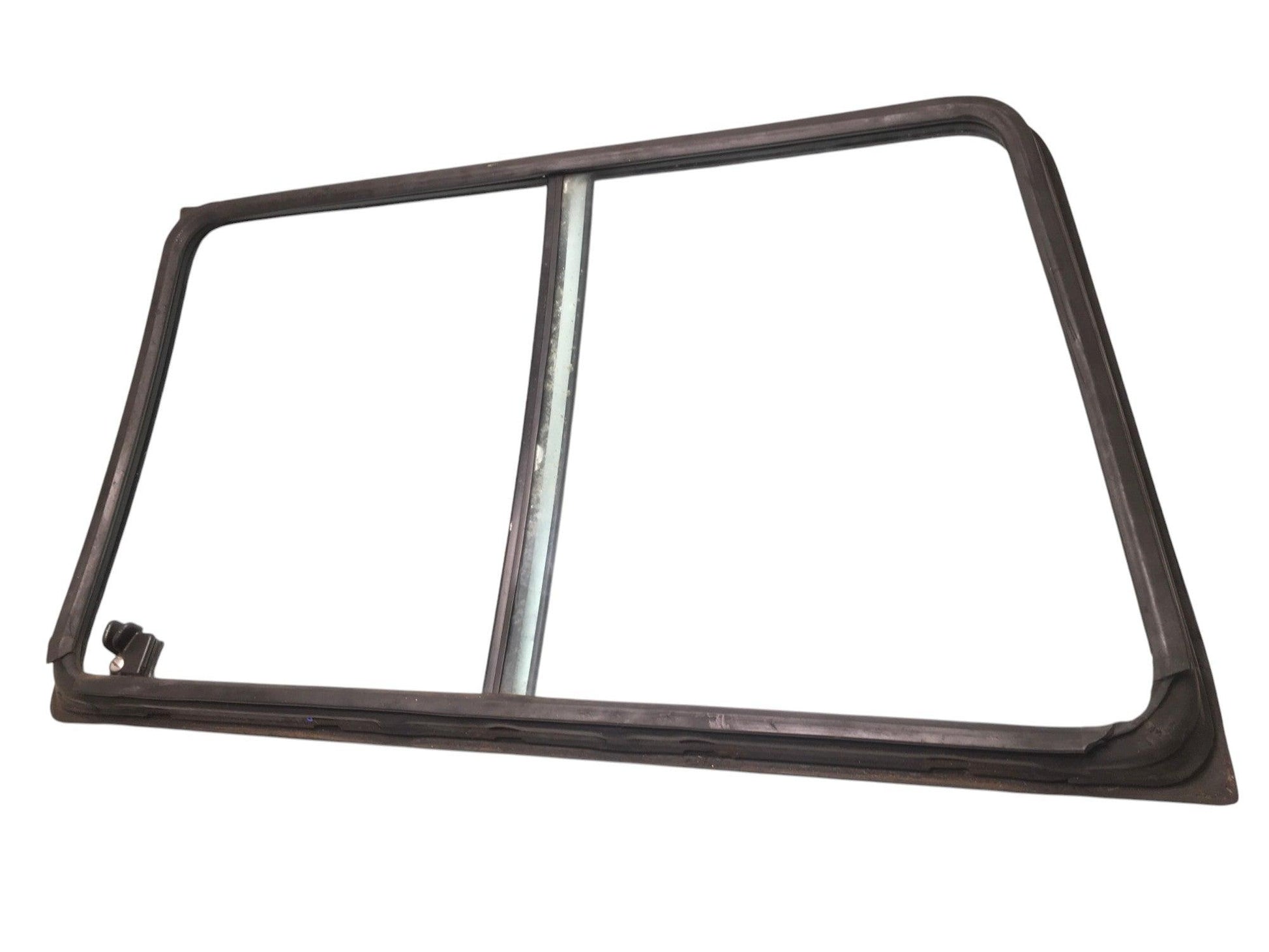 Cristal tra dcha Mitsubishi Montero L040 - DGM36E65VT _