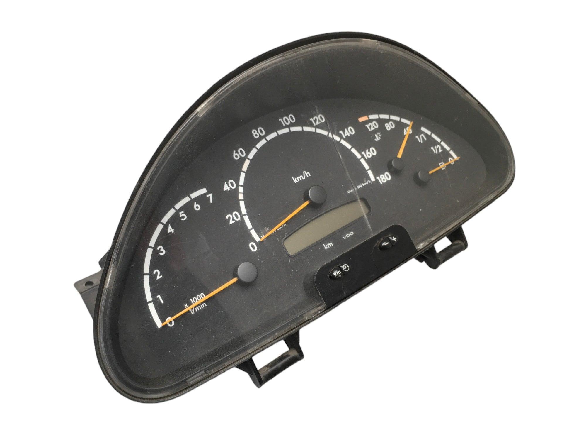 Cuadro instrumentos Mercedes Sprinter - A0014468521