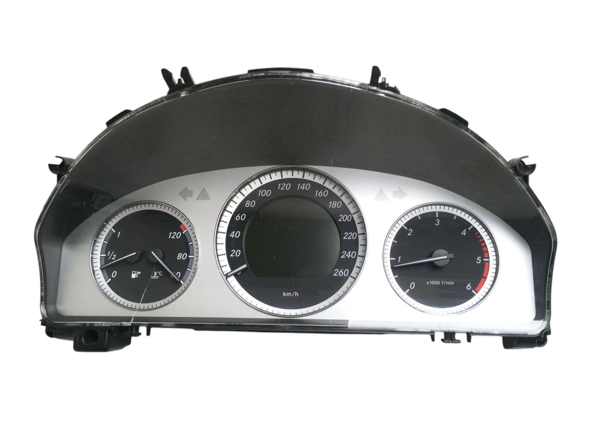 Cuadro Instrumentos Mercedes W204 - A2049002105