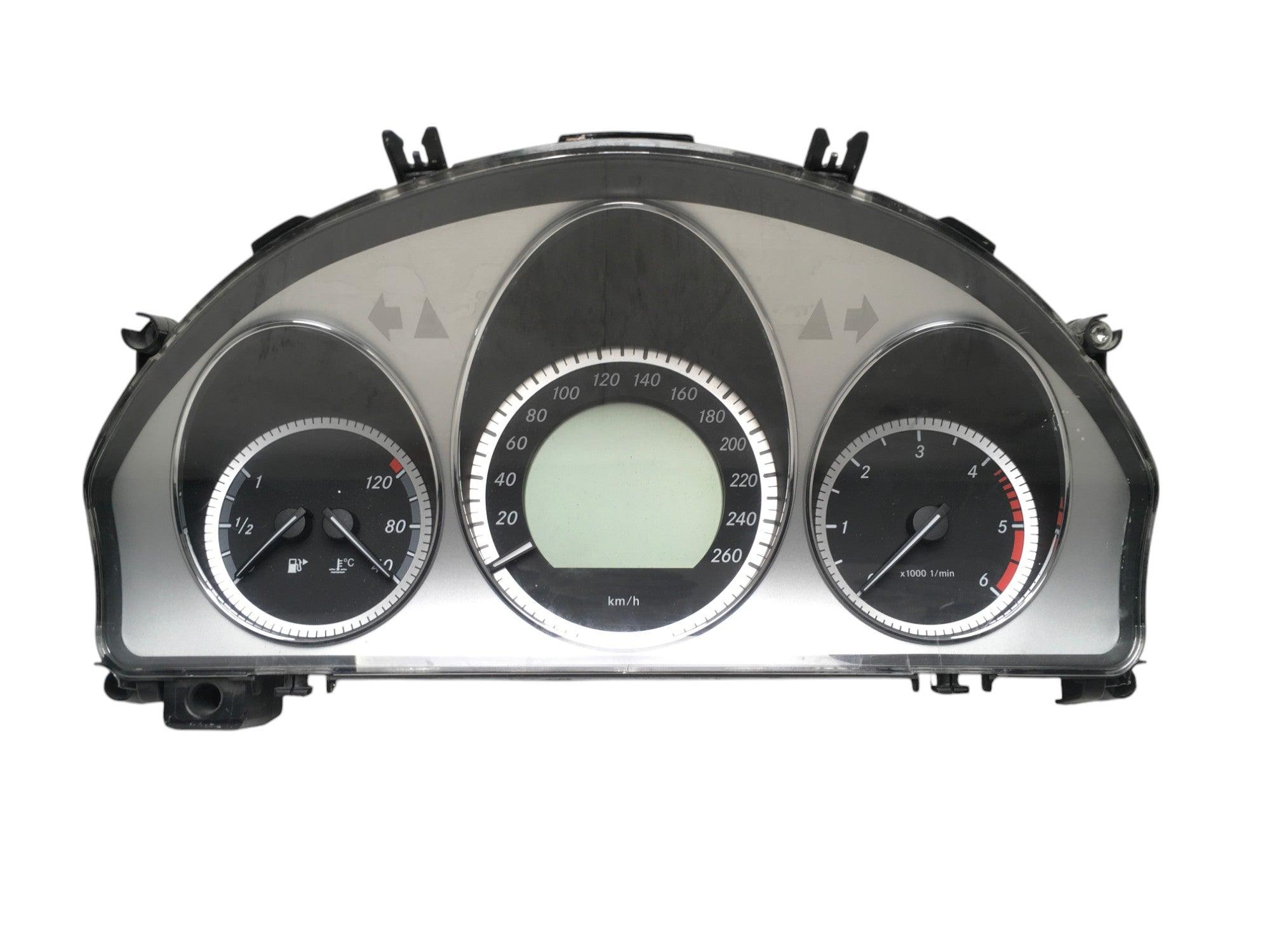 Cuadro Instrumentos Mercedes W204 - A2049002105