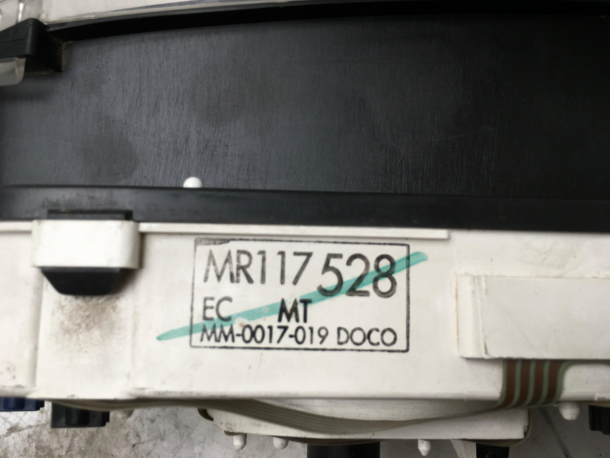 Cuadro instrumentos Mitsubishi L200 K6/7 - MR117528 _