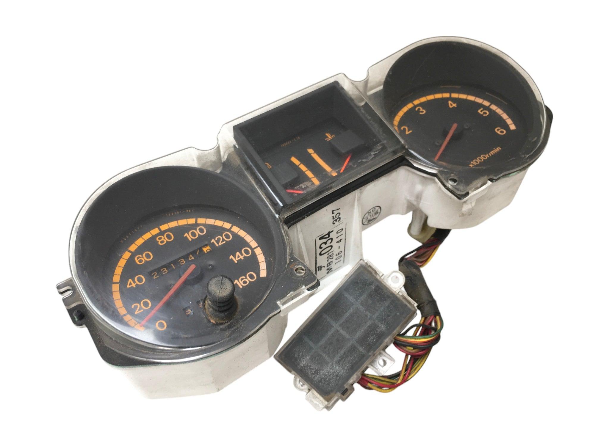 Cuadro instrumentos Mitsubishi Montero L040 - MB281034