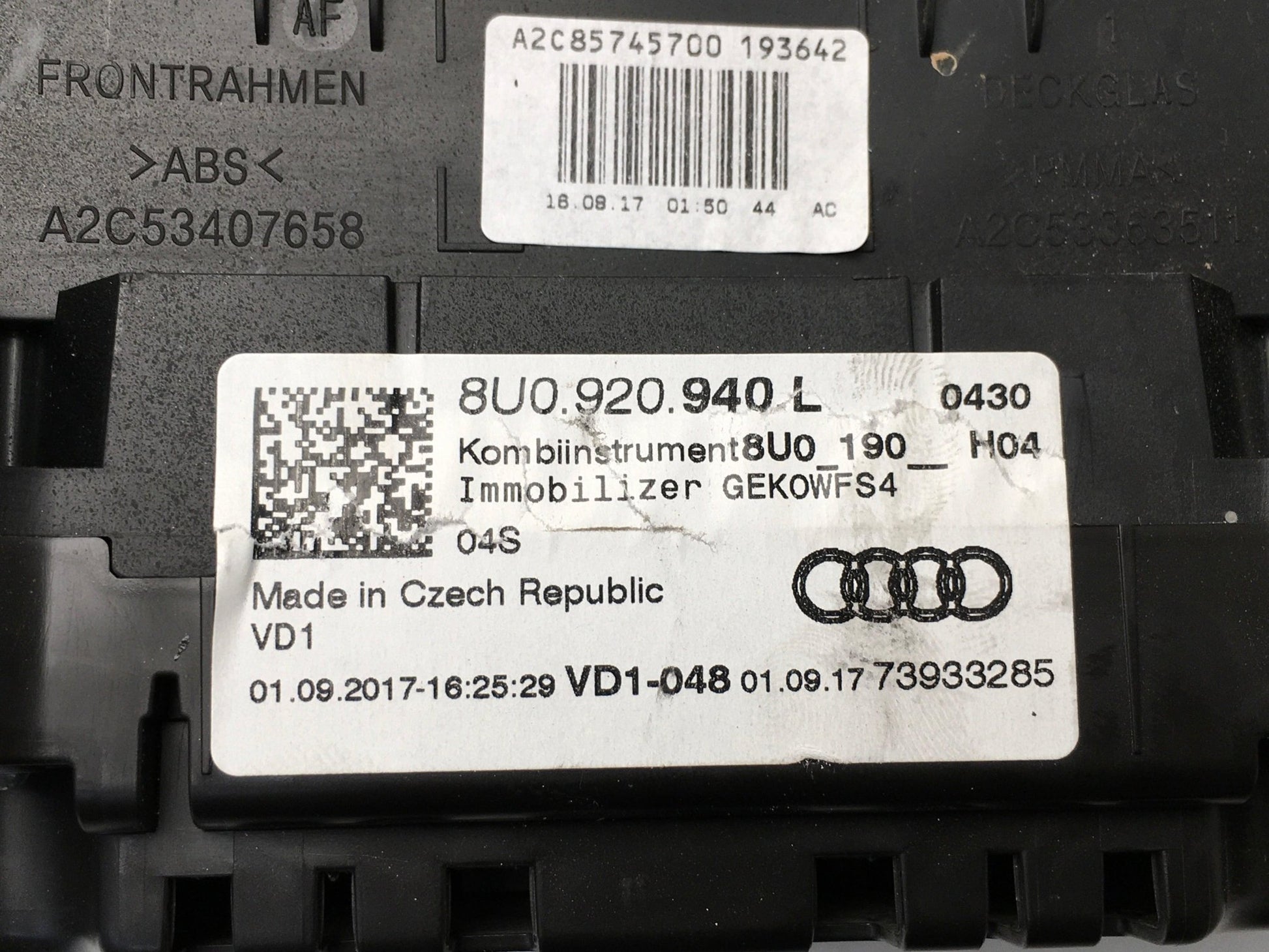 Cuadro instrumentos Q3 8U 8U0920940L - 8U0920940L