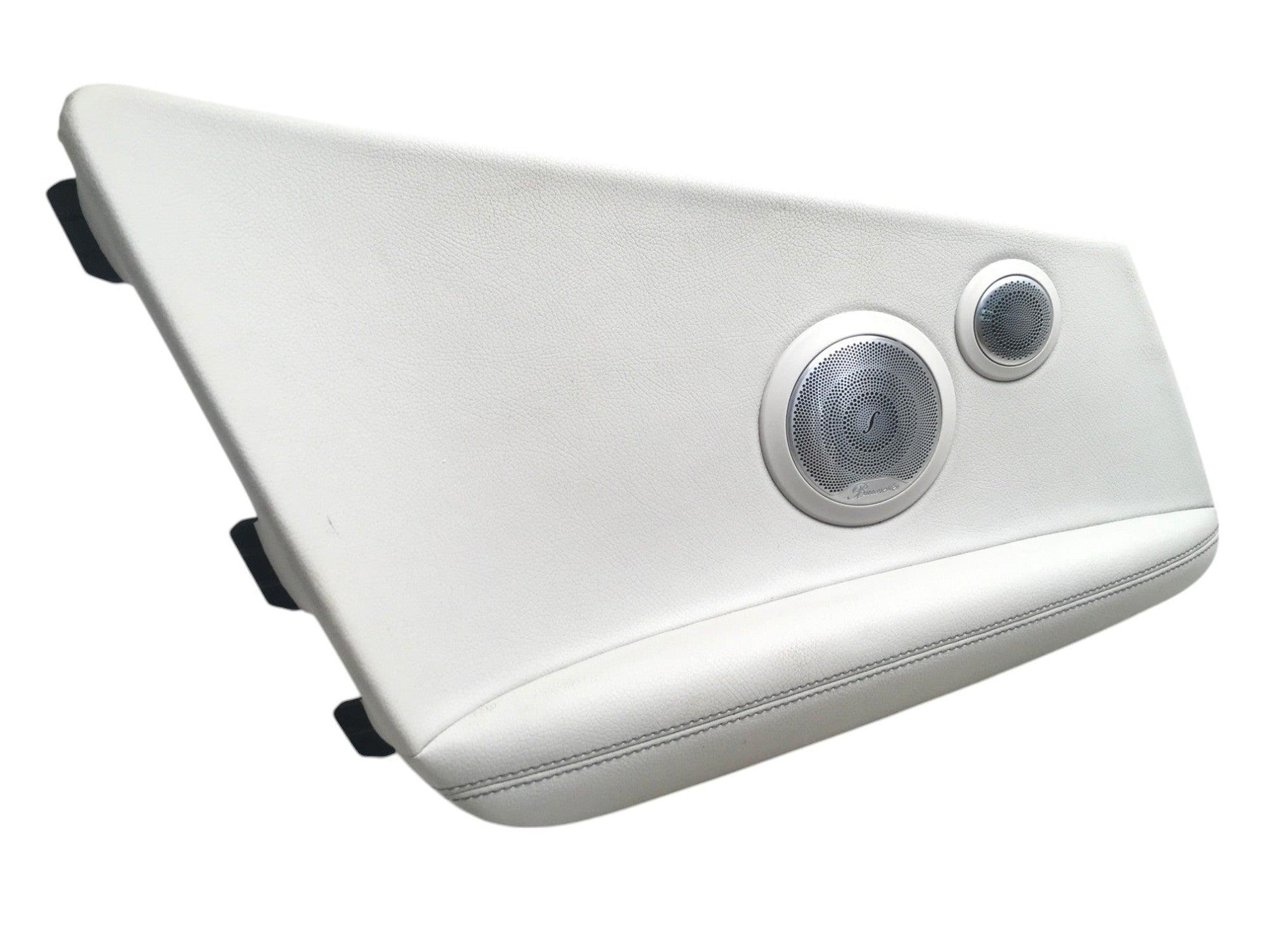 Cubierta Bocina tra izq Mercedes W205 - A2056900502