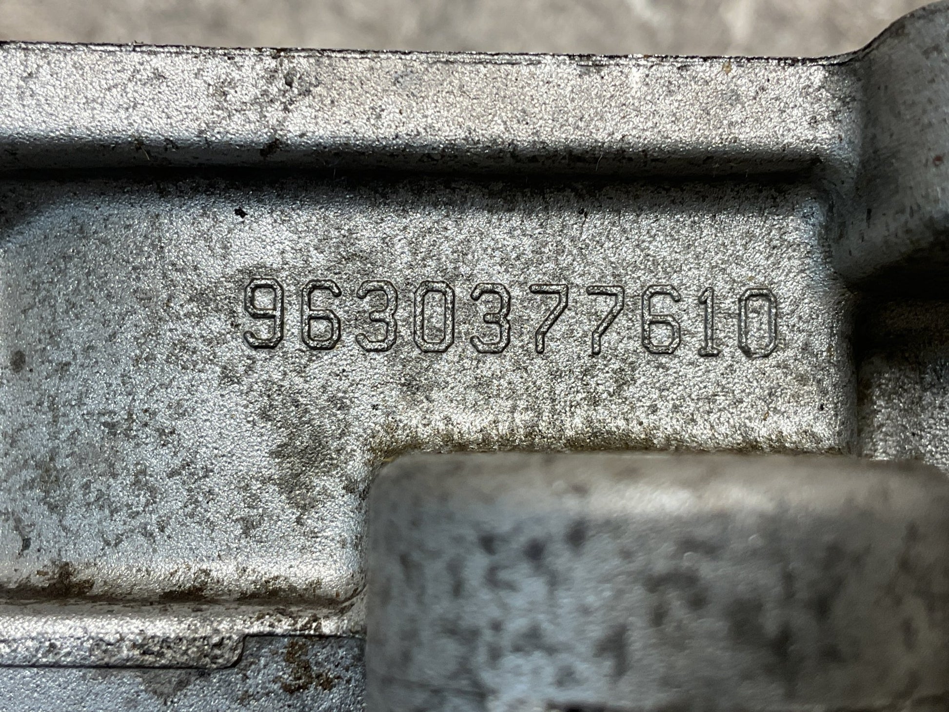 Cubierta de Culata PSA 9630377610 - 9630377610