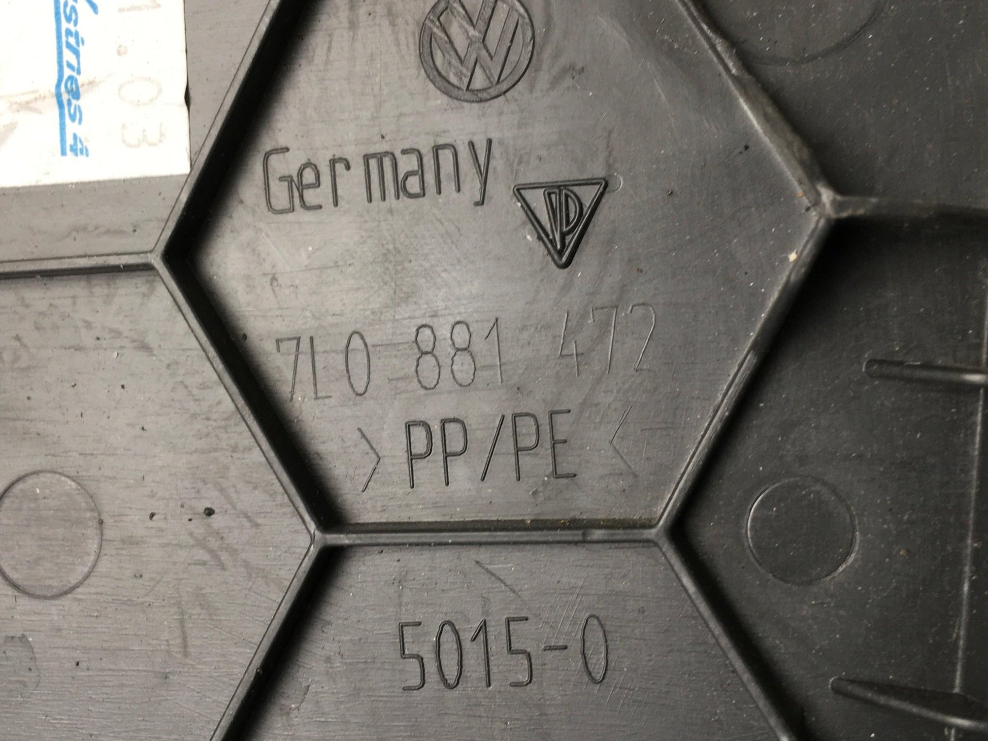 Cubierta del dcha Porsche Cayenne 9PA - 7L0881472