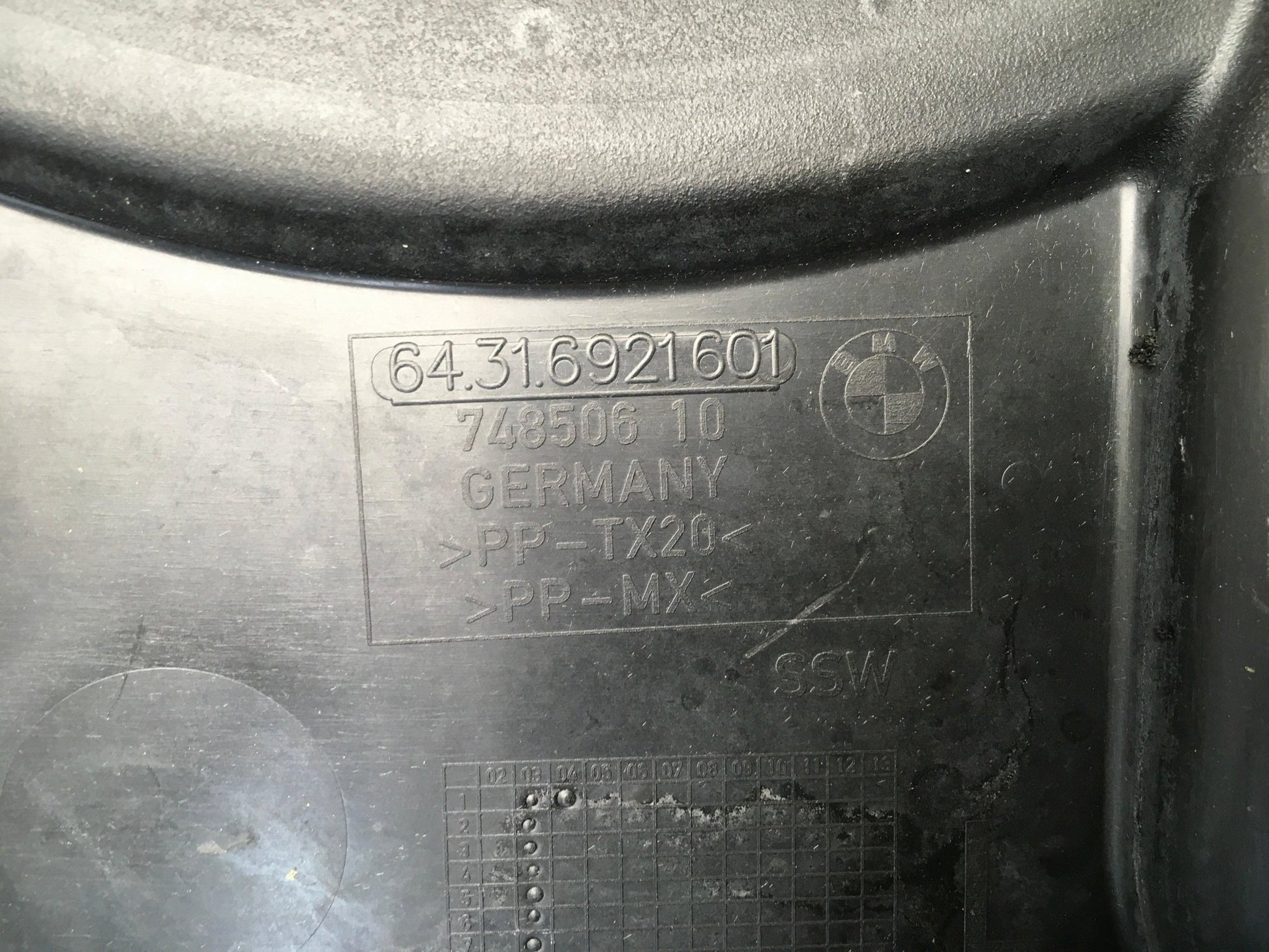 Cubierta filtro aire BMW 6921601 - 64316921601