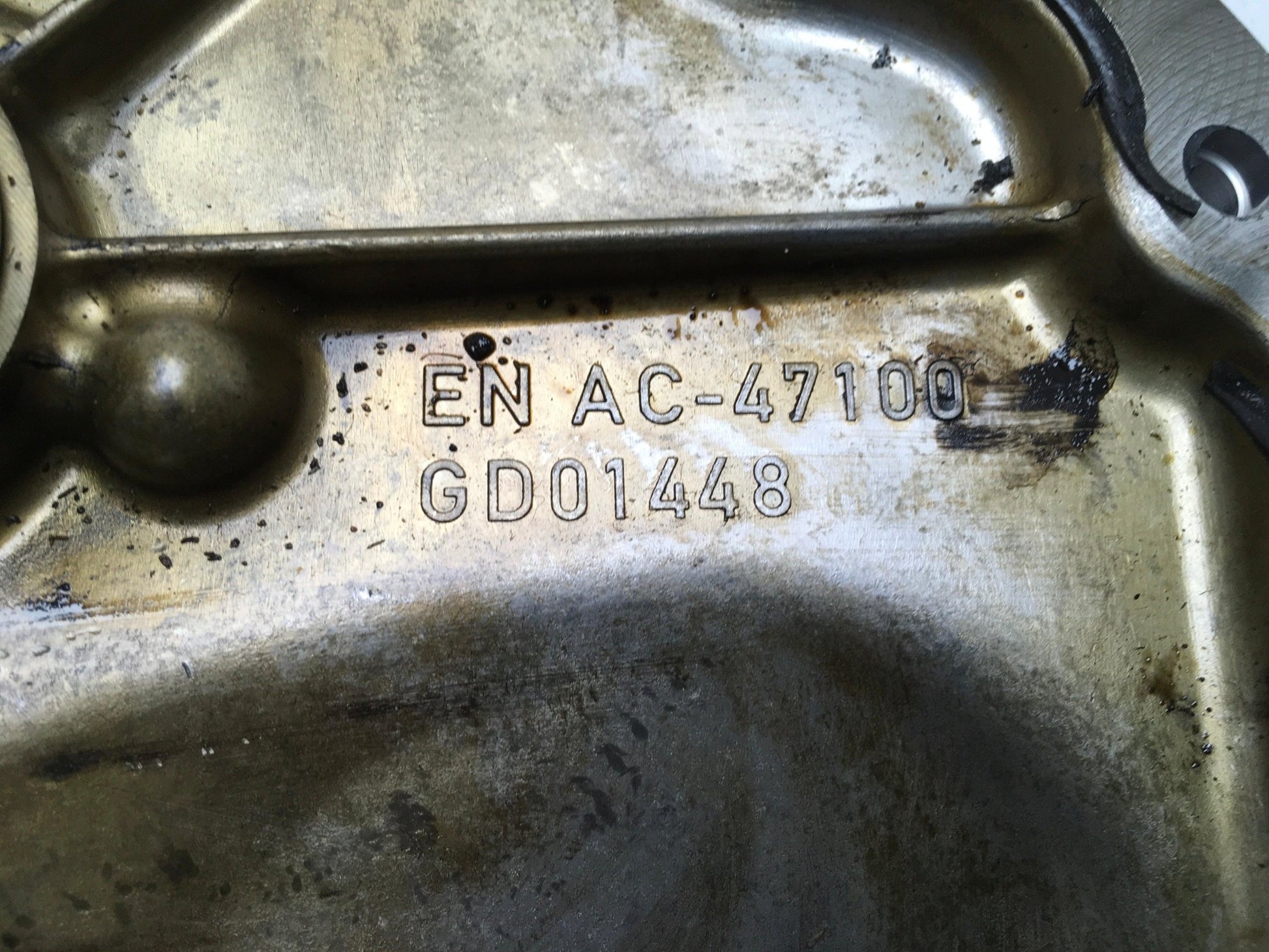 Cubierta levas izq Audi 079109285N - 079109285N