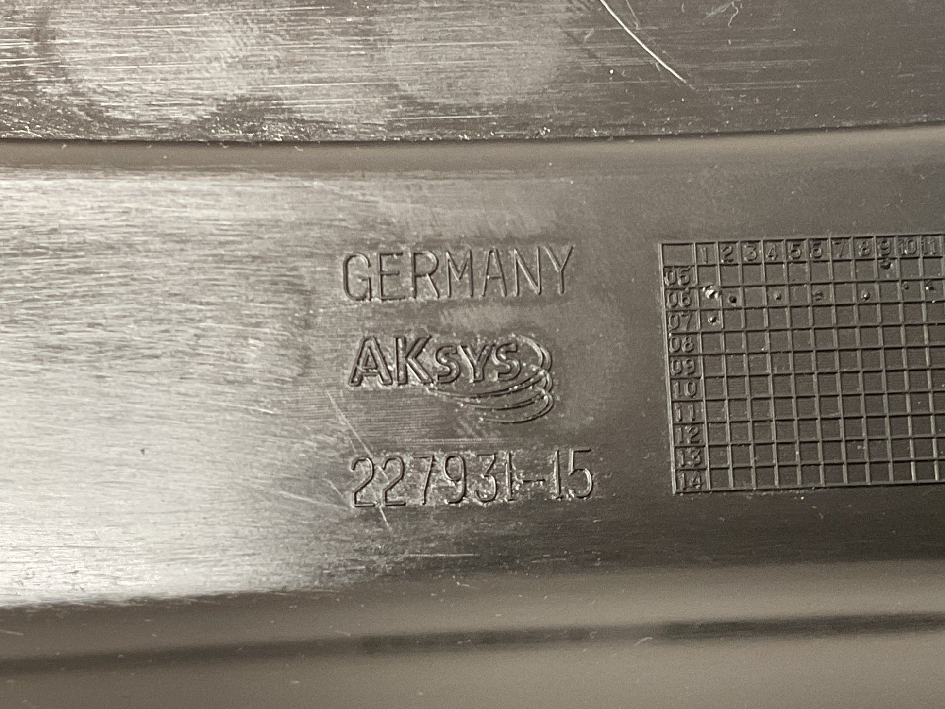 Cubierta Motor BMW serie 3 2004-2011 - 11147807246