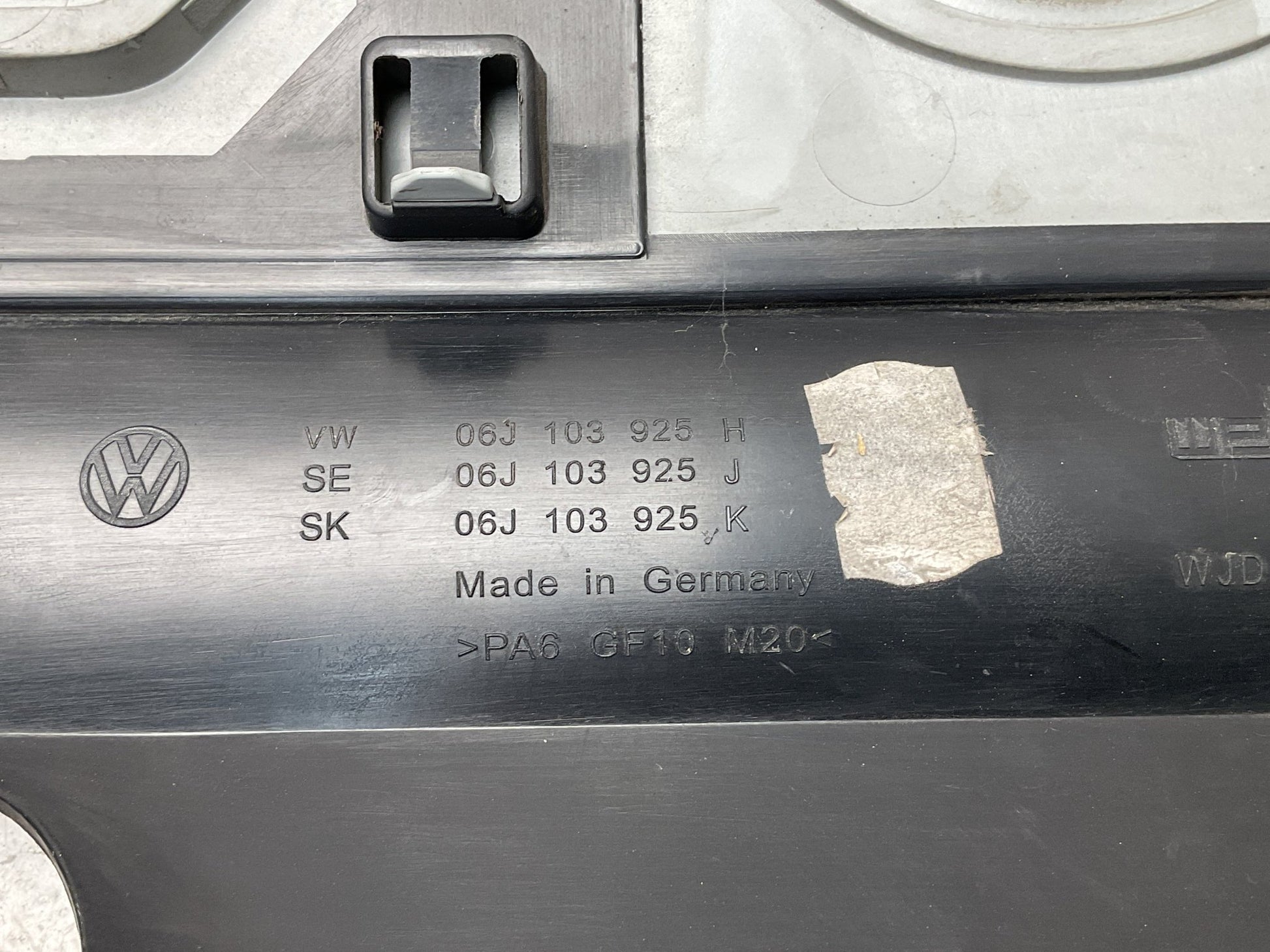 Cubierta motor VAG 06J103925 - 06J103925